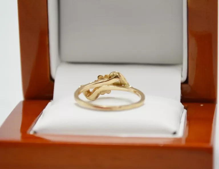 zloty-pierscionek-585-w188g-r14-rodzaj-2205-16