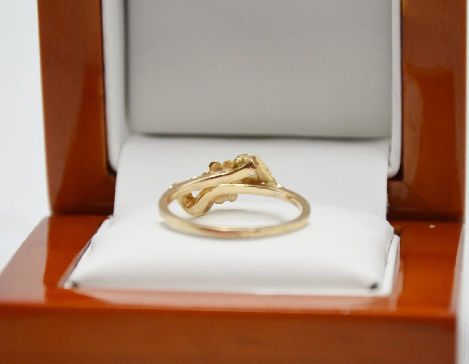 zloty-pierscionek-585-w188g-r14-rodzaj-2205-16