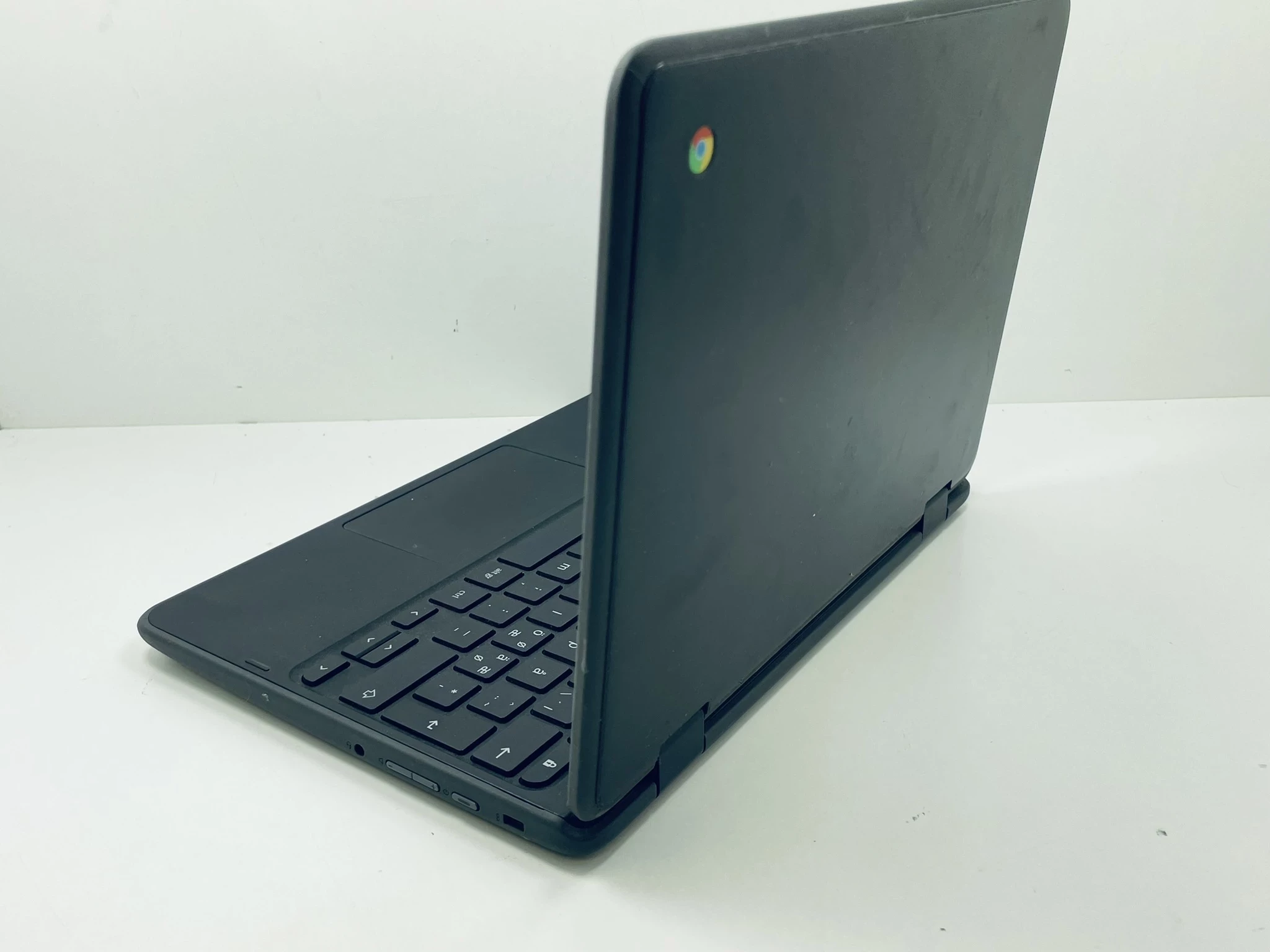 laptop-chromebook-lenovo-300e-kod-producenta-300e-chromebook-2nd-gen-gattor