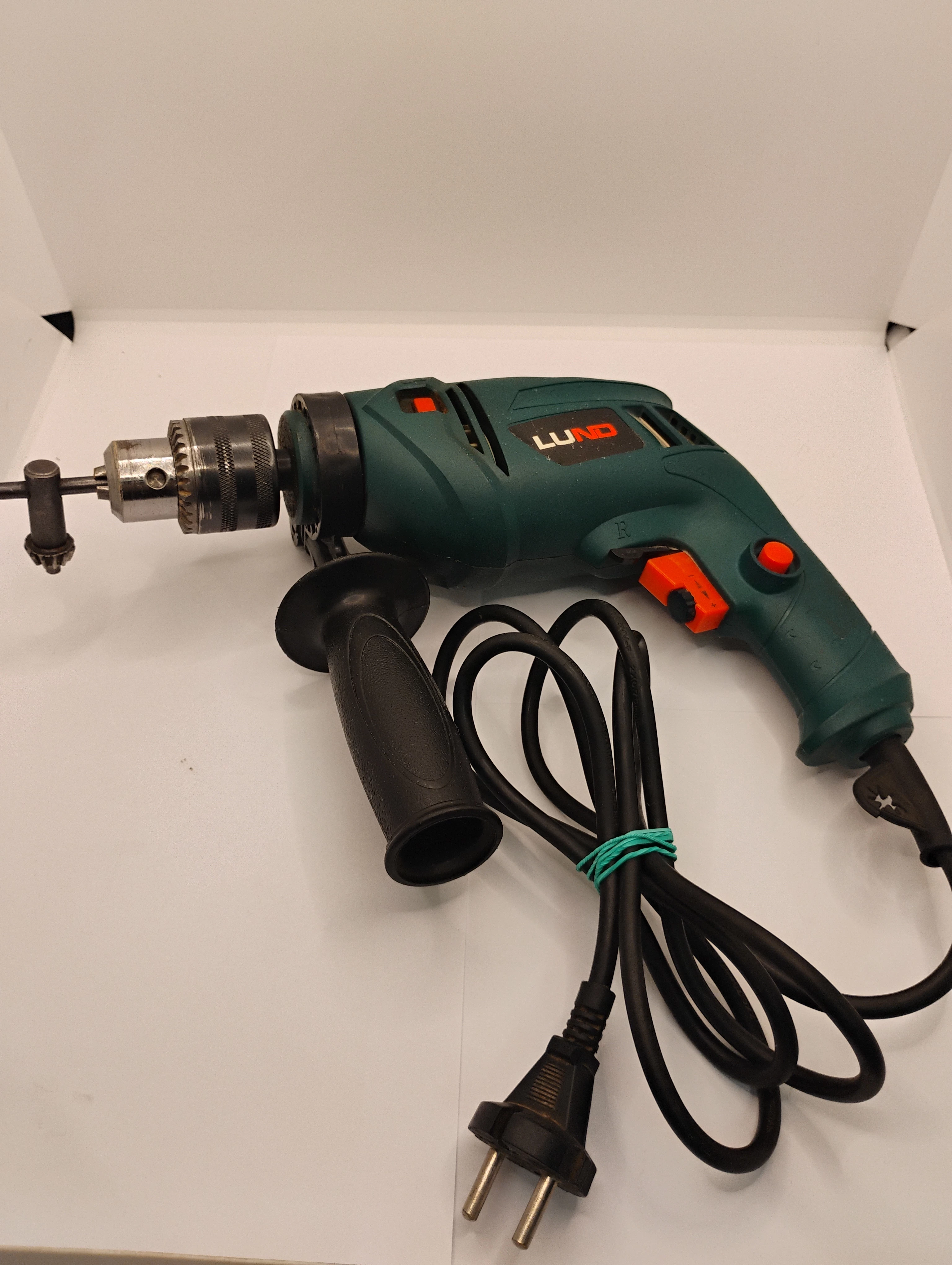 wiertarka-udarowa-lund-79024-dworcowa-26-bytom