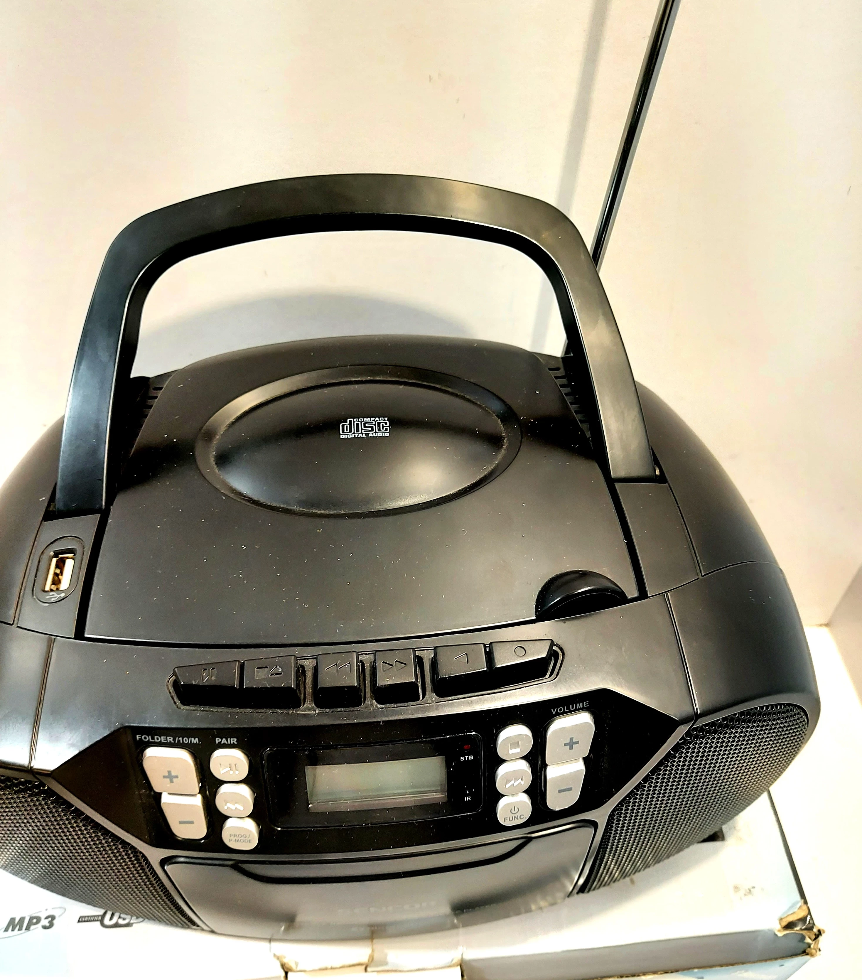 radiomagnetofon-cd-sencor-spt-3907-b-kasety-mp3-bluetooth-usb-aux-odtwarzane-nosniki-213122-2