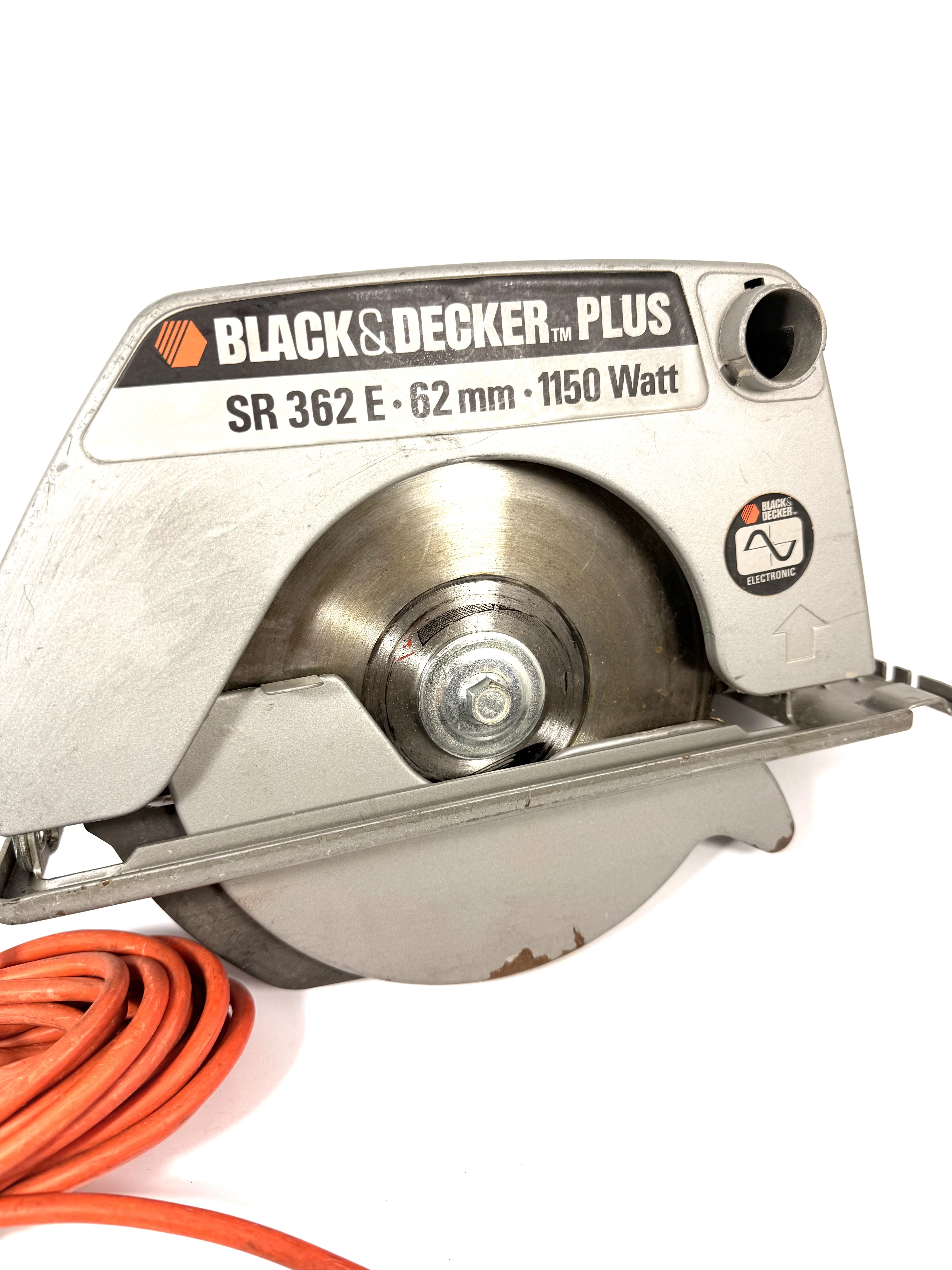 pila-tarczowa-blackdecker-sr-362-e-srednica-otworu-pily-62