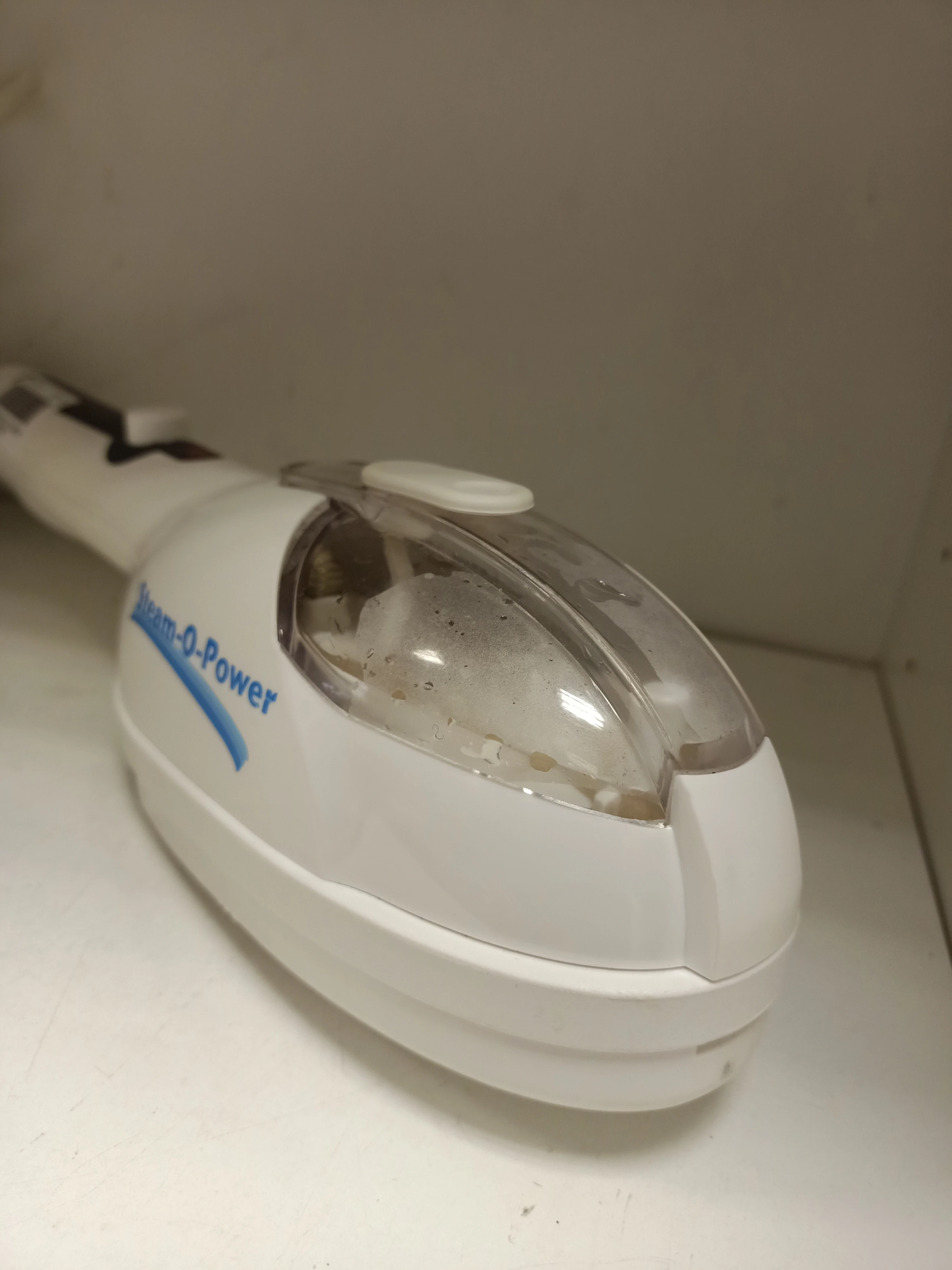 parownica-do-ubran-zelazko-parowe-turystyczne-pare-moc-120000