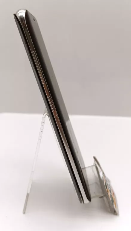 telefon-samsung-galaxy-s8-stan-11323-2