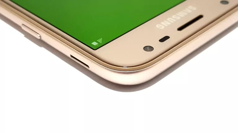 telefon-samsung-j3-2017-216gb-stan-bdb-wbudowana-pamiec-202869-214201