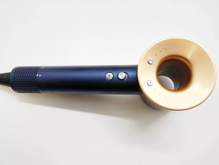 suszarka-do-wlosow-dyson-supersonic-model-hd08-stan-11323-2