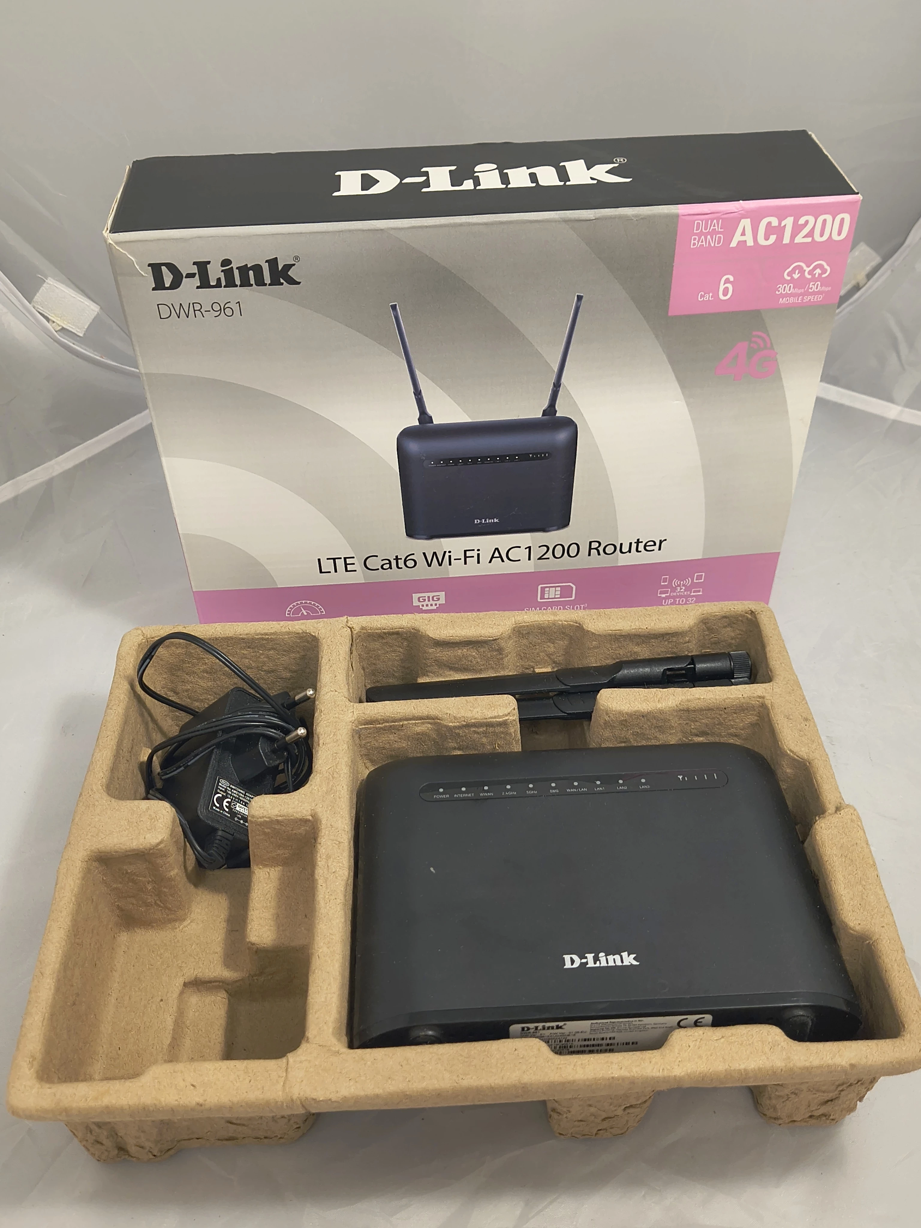 router-d-link-dwr-961-standard-pracy-bezprzewodowej-4451-32768