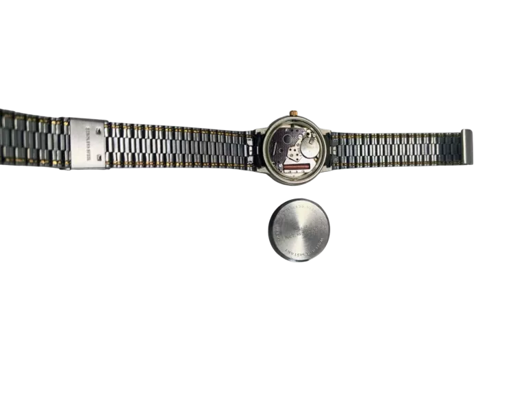 zegarek-piranha-quartz-srebro-zloty-ean-gtin-4902248438408