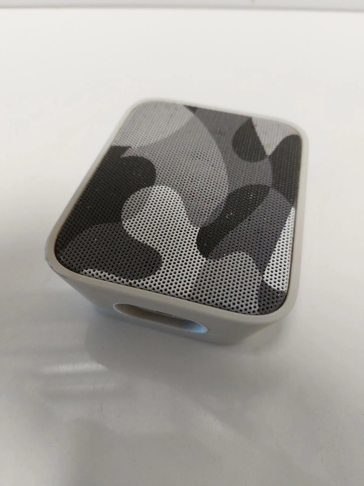 glosnik-philips-bt-110-stan-11323-2