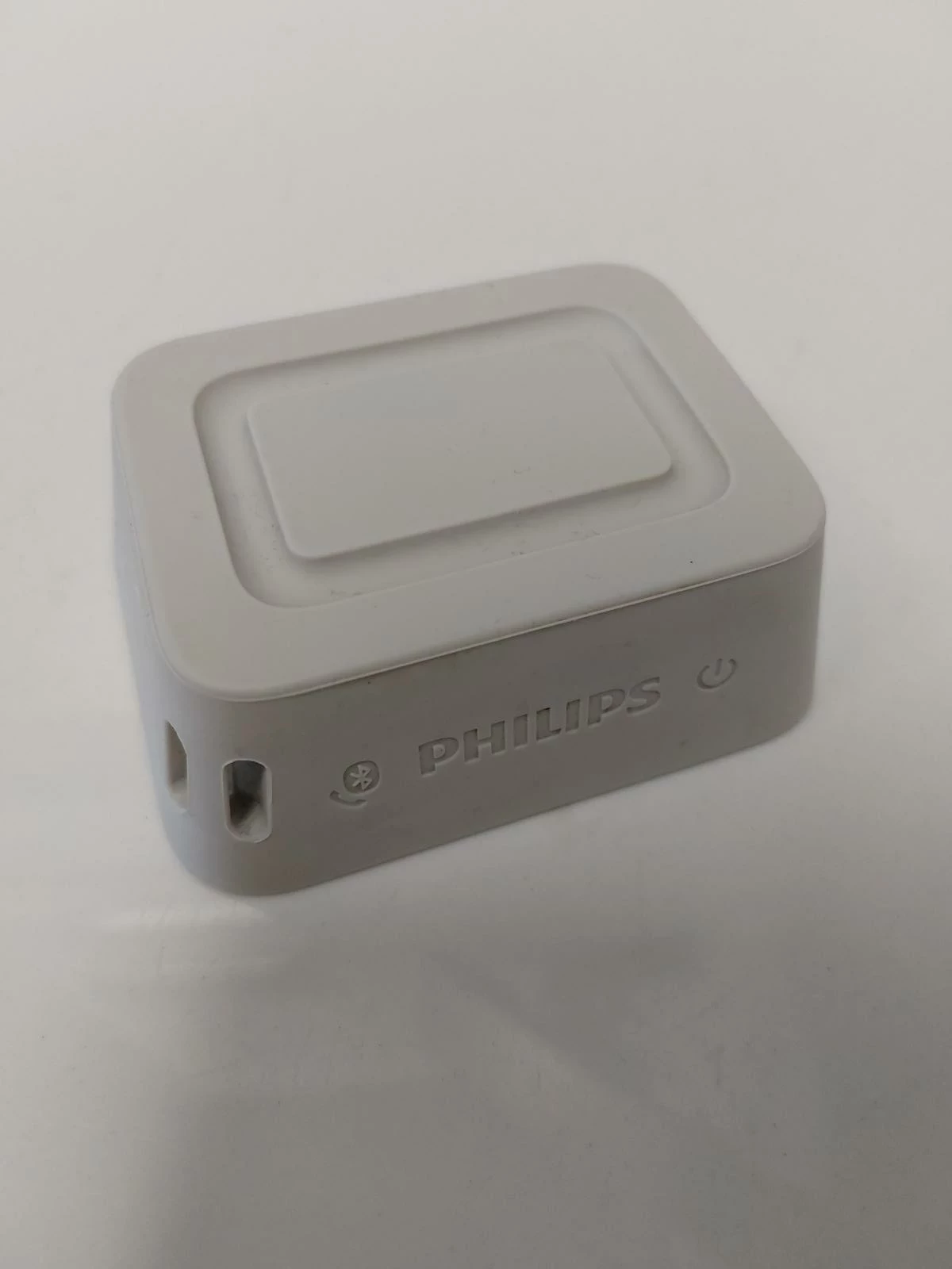 glosnik-philips-bt-110-moc-400