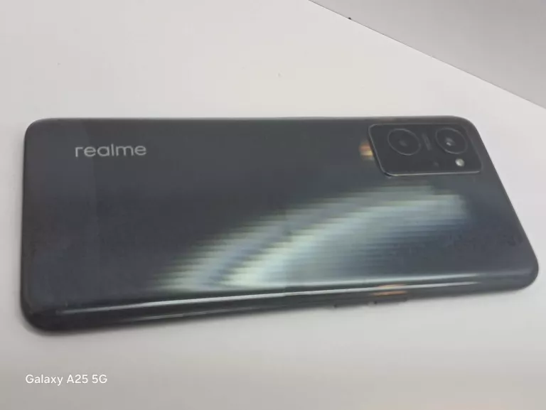 telefon-realme-9i-przekatna-ekranu-660