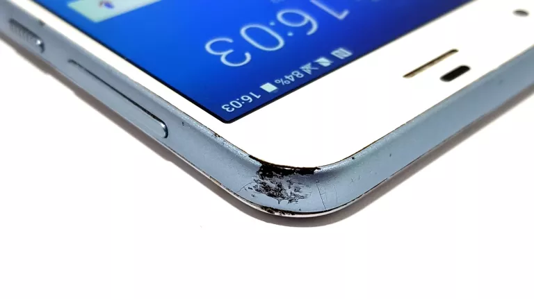 telefon-htc-one-a9s-332gb-system-operacyjny-4388-1