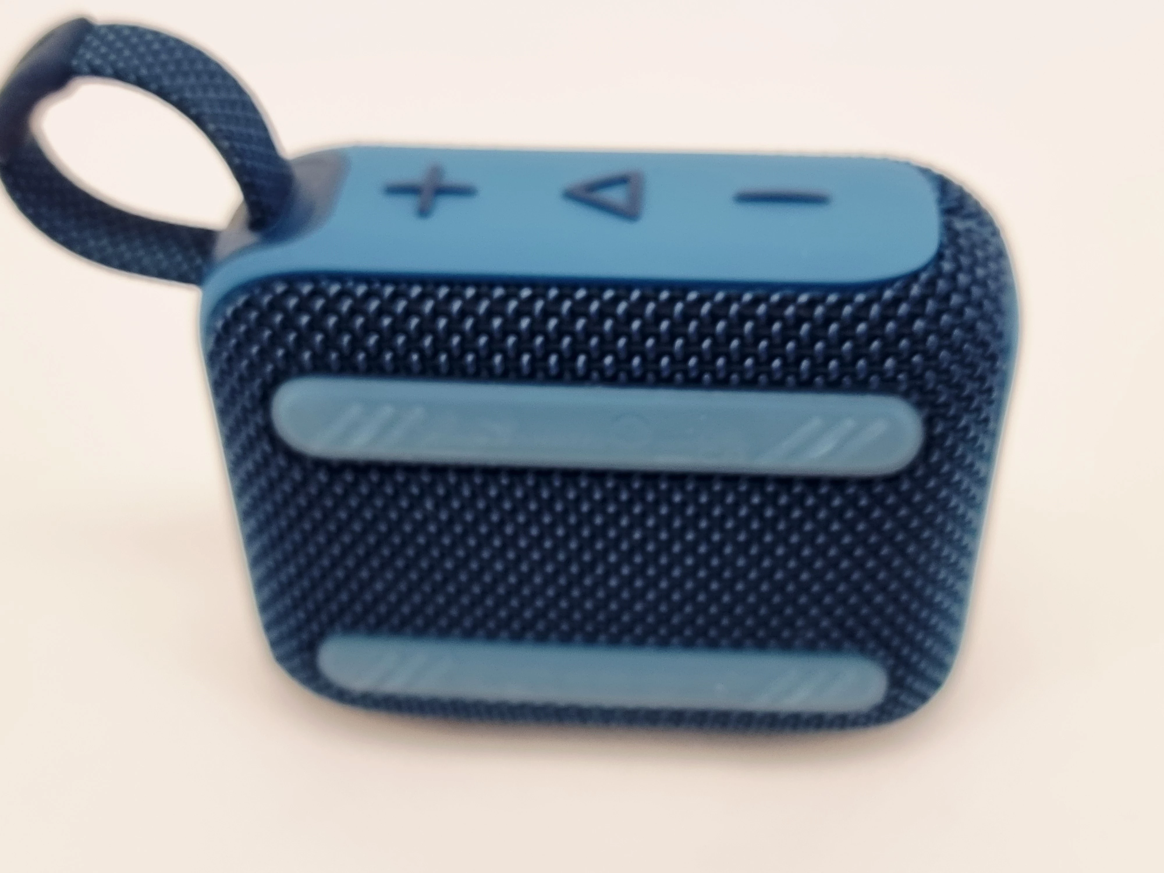 glosnik-bluetooth-jbl-go4-funkcje-221089-4