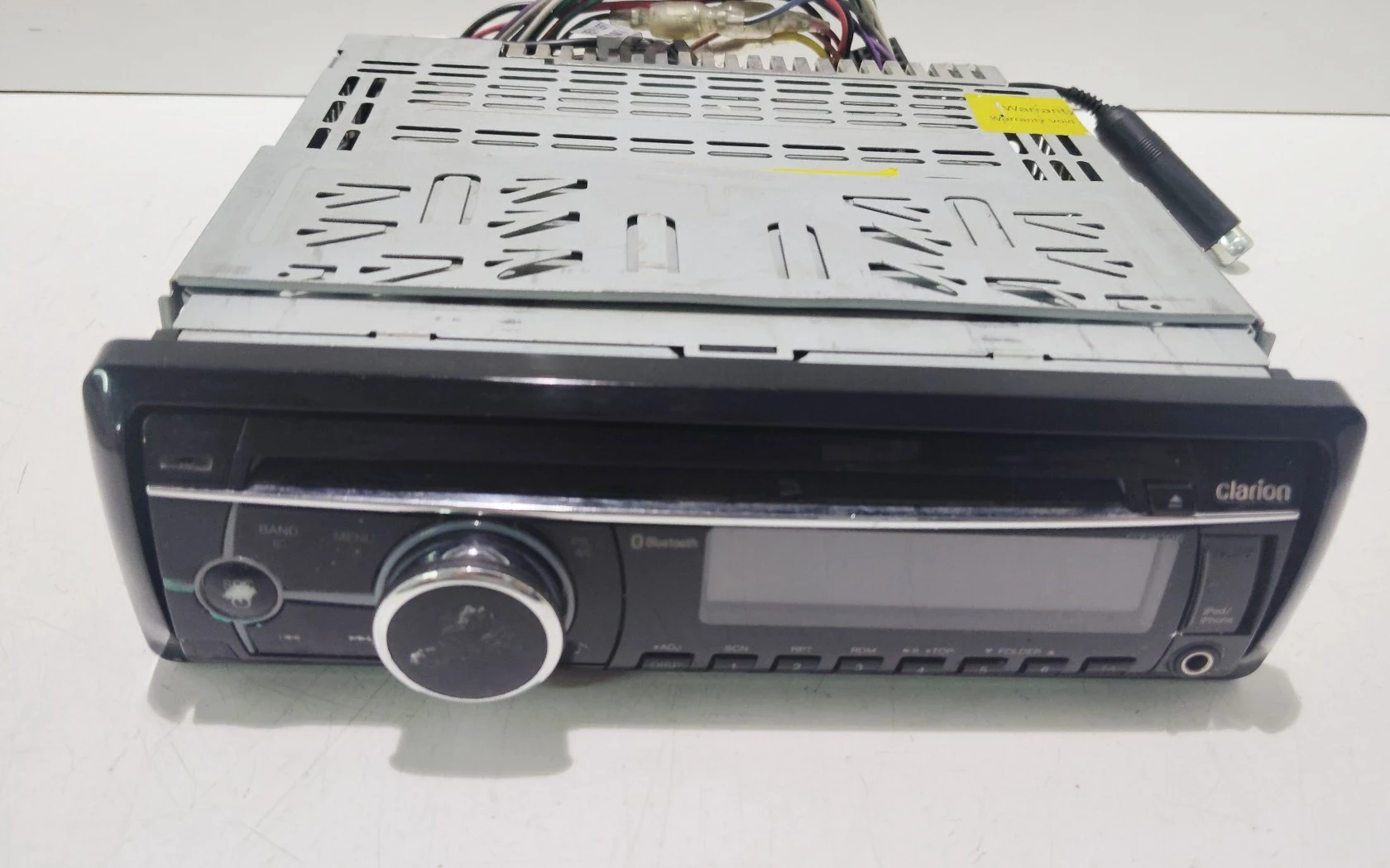 radio-clarion-cz302e-stan-11323-2