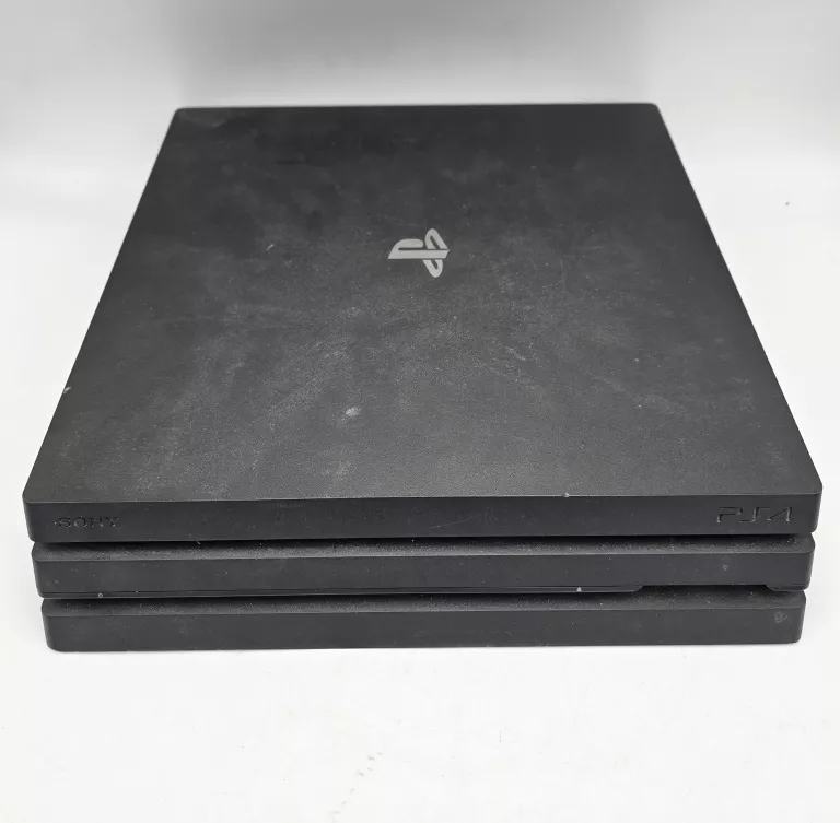 konsola-konsola-ps4-pro-1tb-2-pady-plus-4-gry-kod-producenta-cuh-7216b