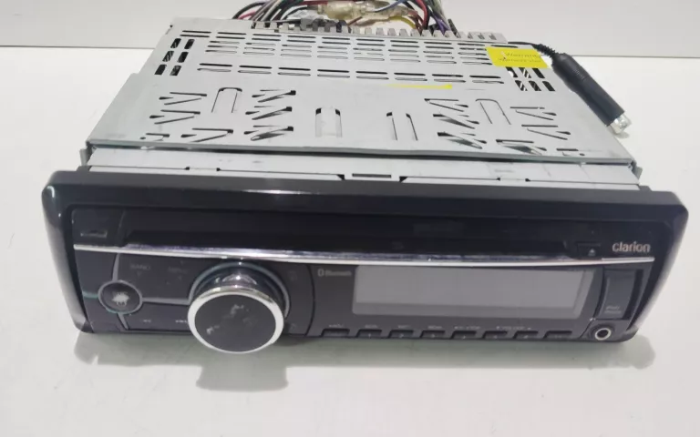radio-clarion-cz302e-stan-11323-2