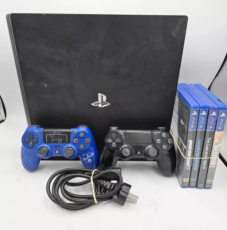 konsola-konsola-ps4-pro-1tb-2-pady-plus-4-gry-grojecka-128b-warszawa