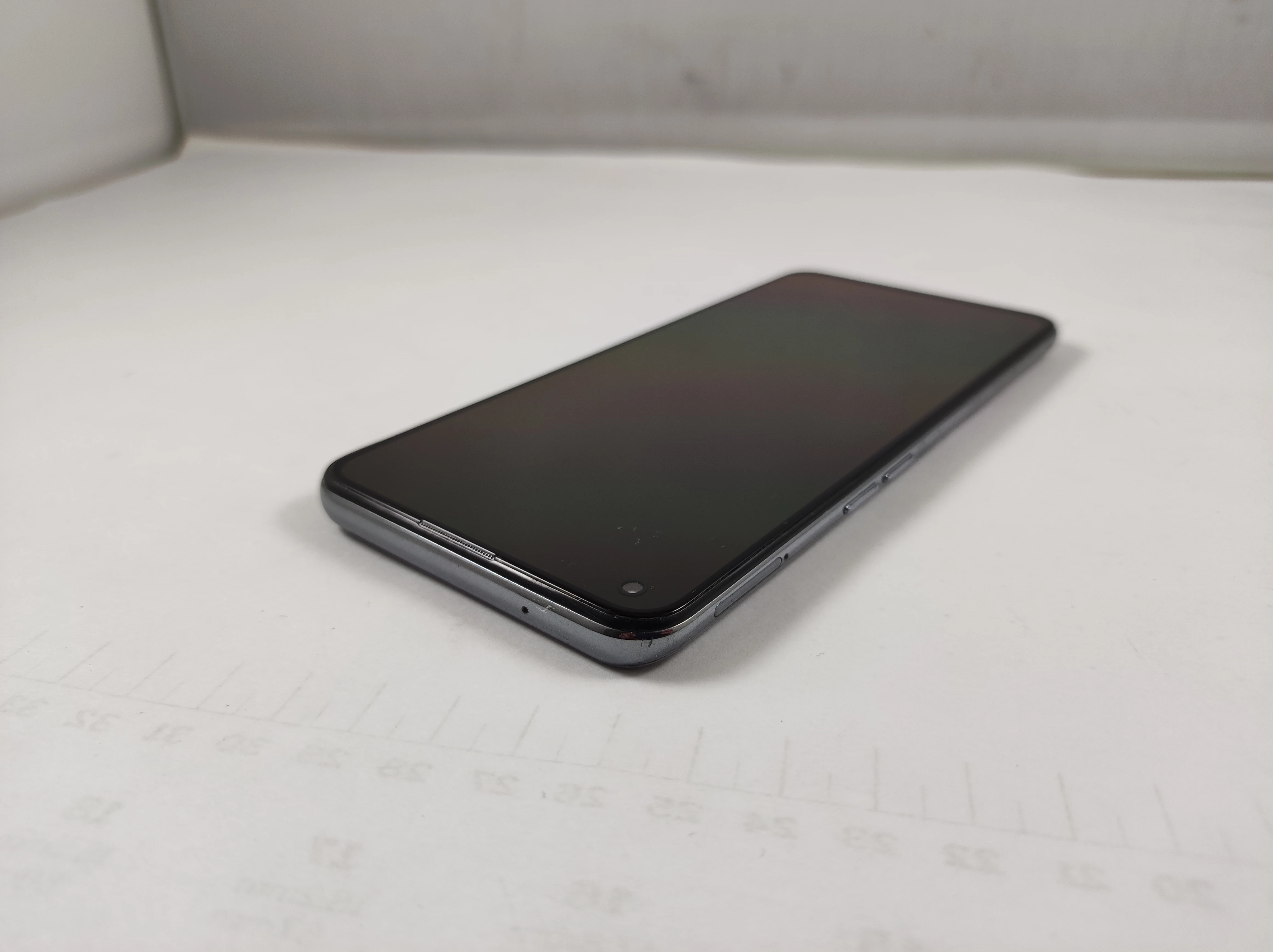 telefon-realme-gt-master-2568gb-ean-gtin-0700445584515