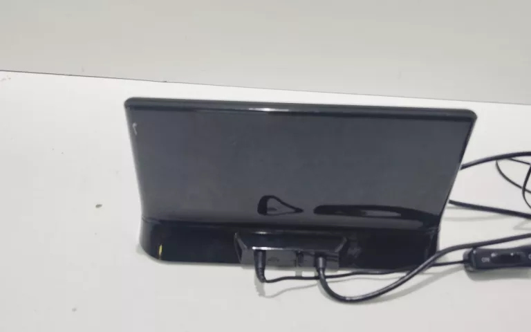 antena-dvbt2-thomson-ant1538bk-model-sculpture