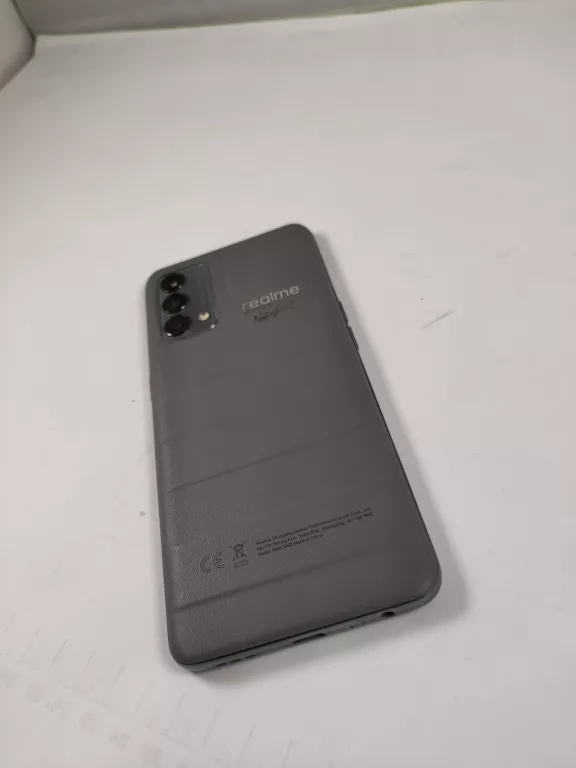 telefon-realme-gt-master-2568gb-przekatna-ekranu-643