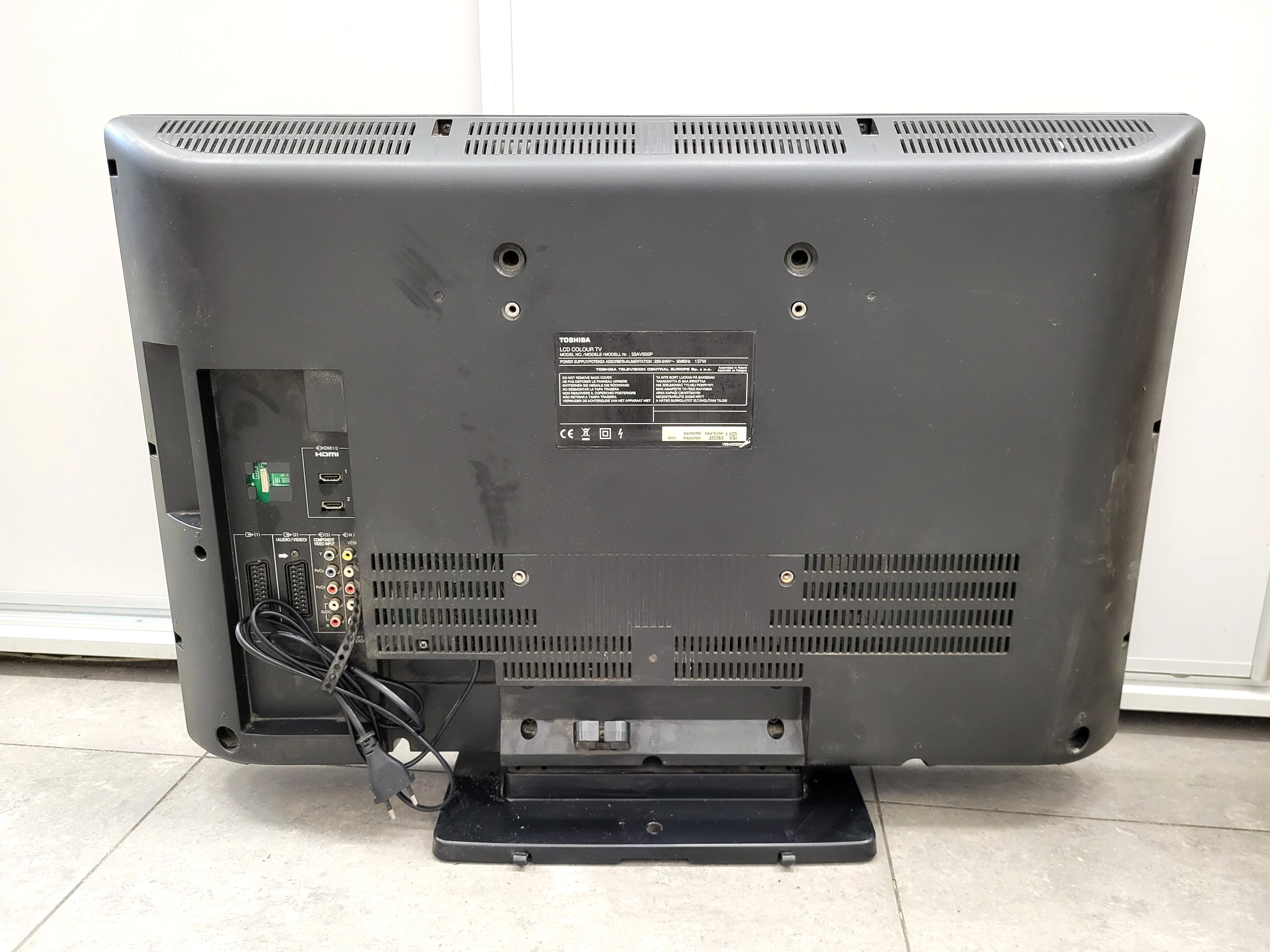 telewizor-toshiba-32av500p-stan-11323-2