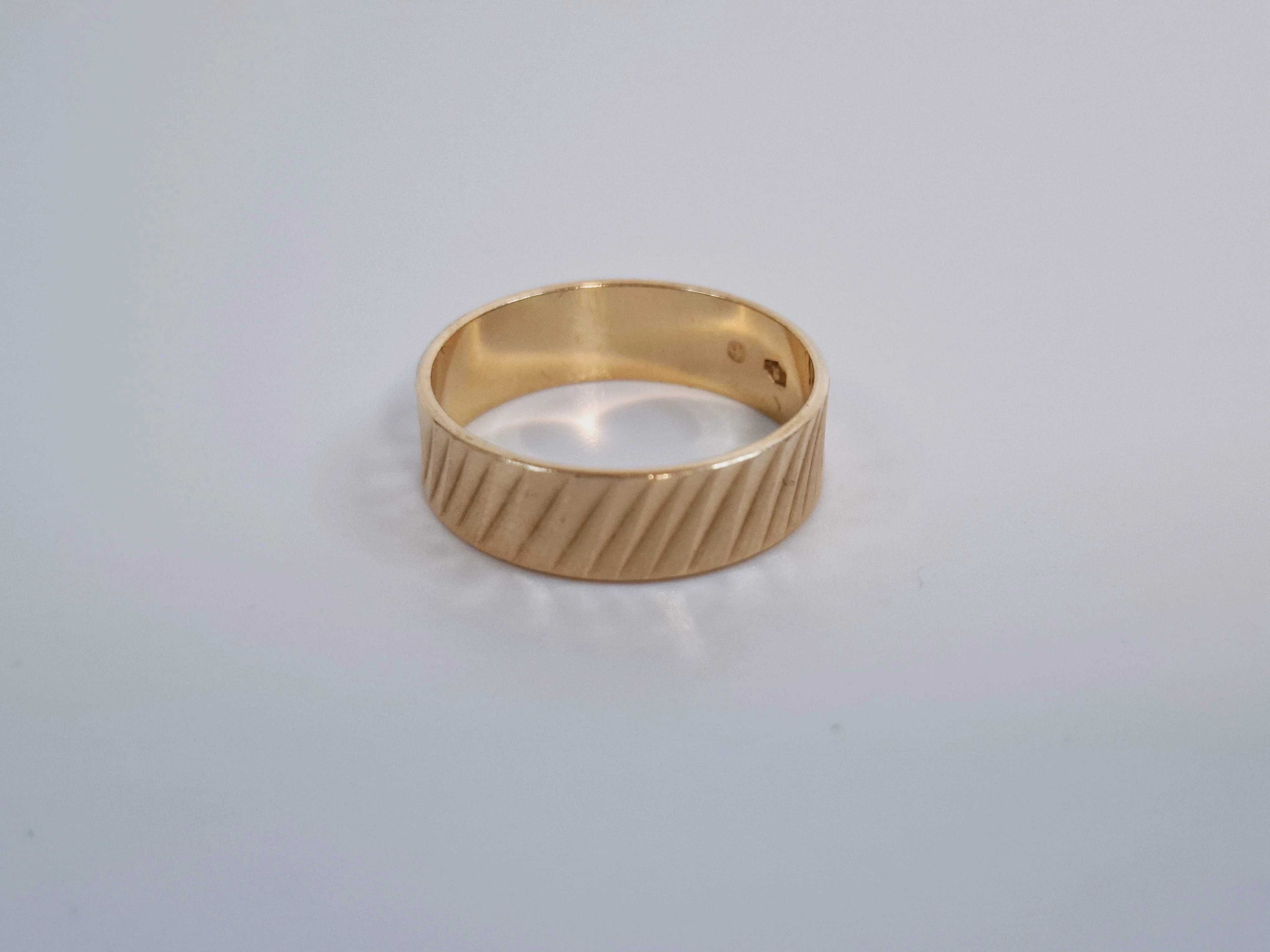 zloto-zlom-inwestycja-373g-585-plac-daszynskiego-5-czestochowa-sj