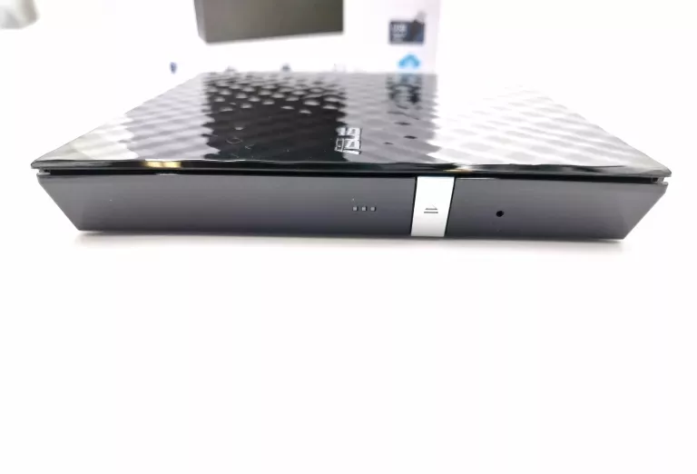 nagrywarka-zewnetrzna-asus-sdrw-08d2s-u-usb-lite-typ-napedu-210614-243342
