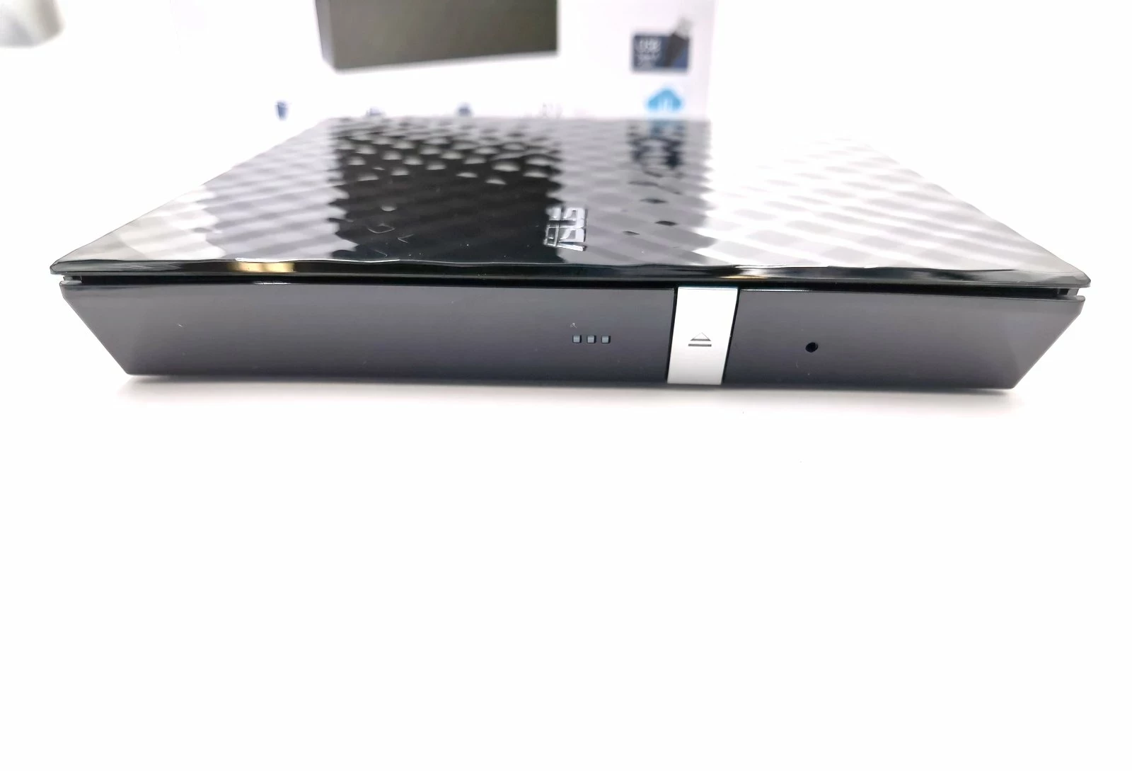 nagrywarka-zewnetrzna-asus-sdrw-08d2s-u-usb-lite-typ-napedu-210614-243342