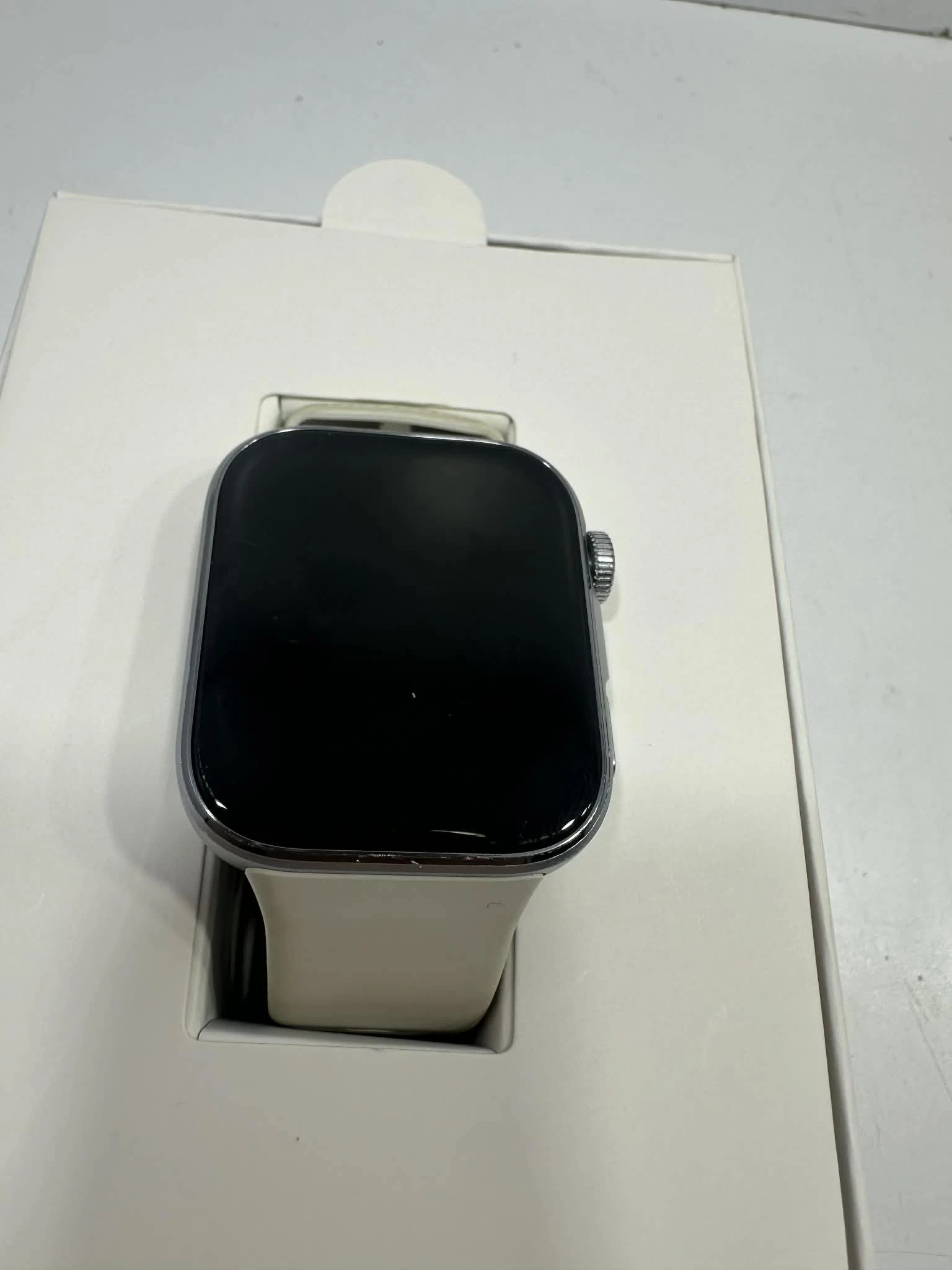 smartwatch-huawei-watch-fit-4-bialy-pud-kolor-249512-1647414