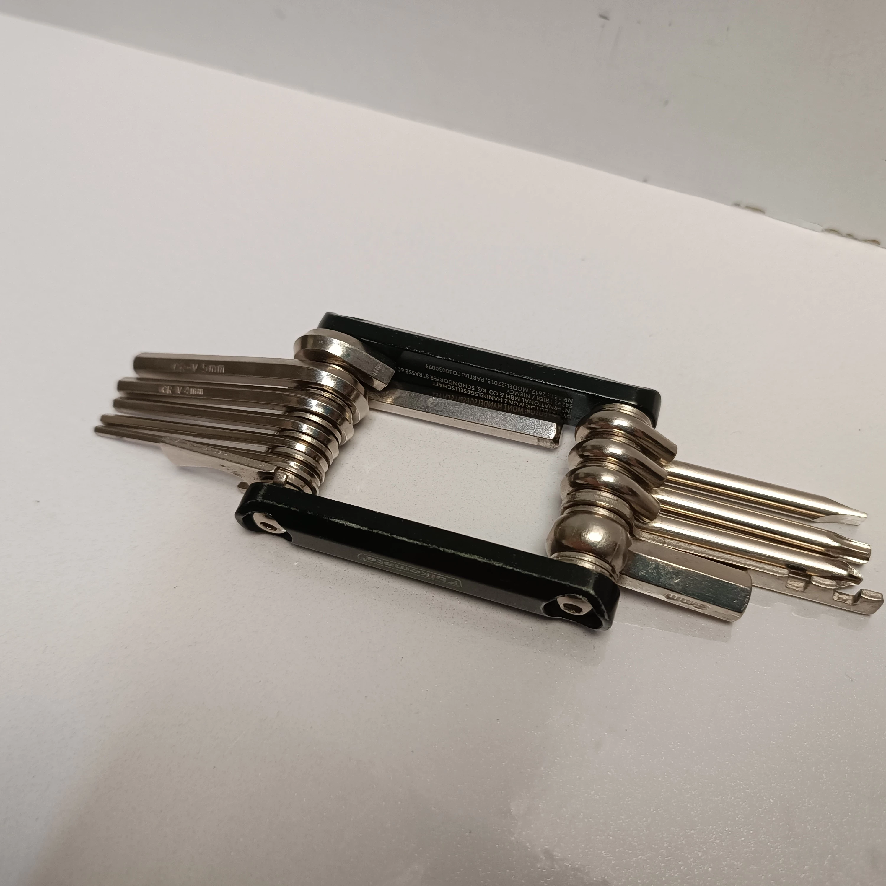 skladany-zestaw-kluczy-imbusowych-ean-gtin-5903755483614