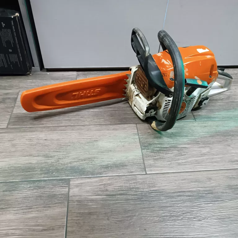 pila-stihl-ms241-c-2023r-maksymalna-moc-230000