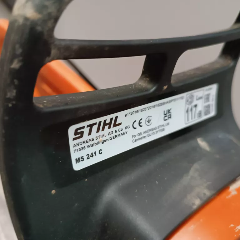 pila-stihl-ms241-c-2023r-moc-silnika-310