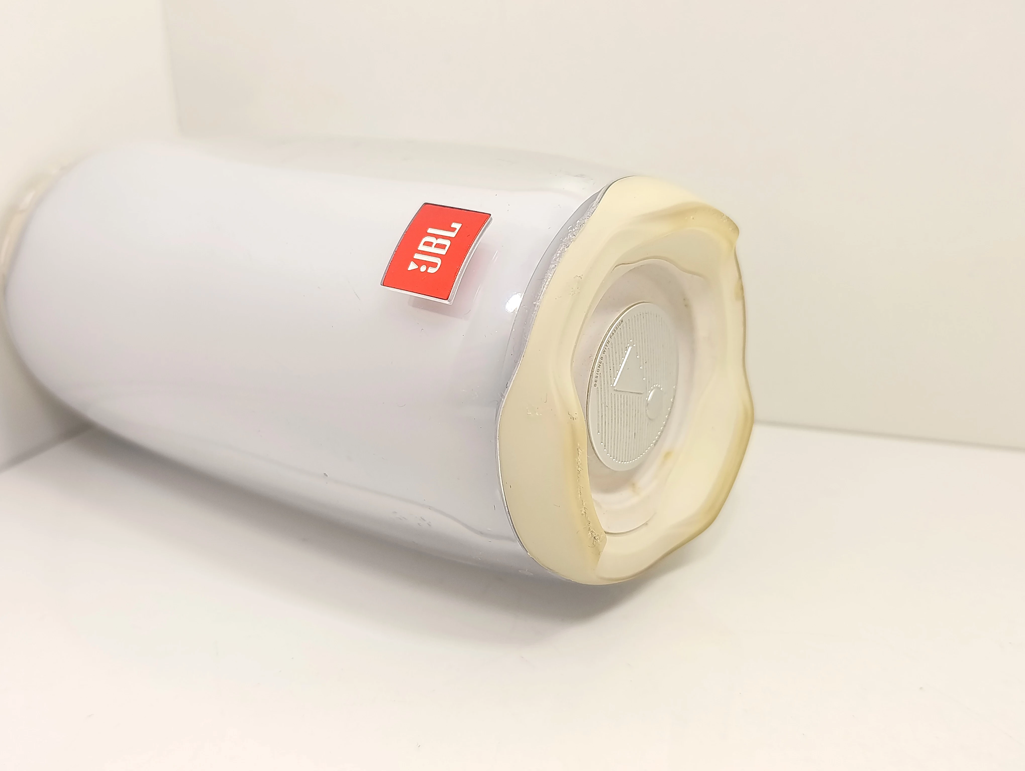 glosnik-przenosny-jbl-pulse-4-szary-20-w-kod-producenta-jblpulse4blk