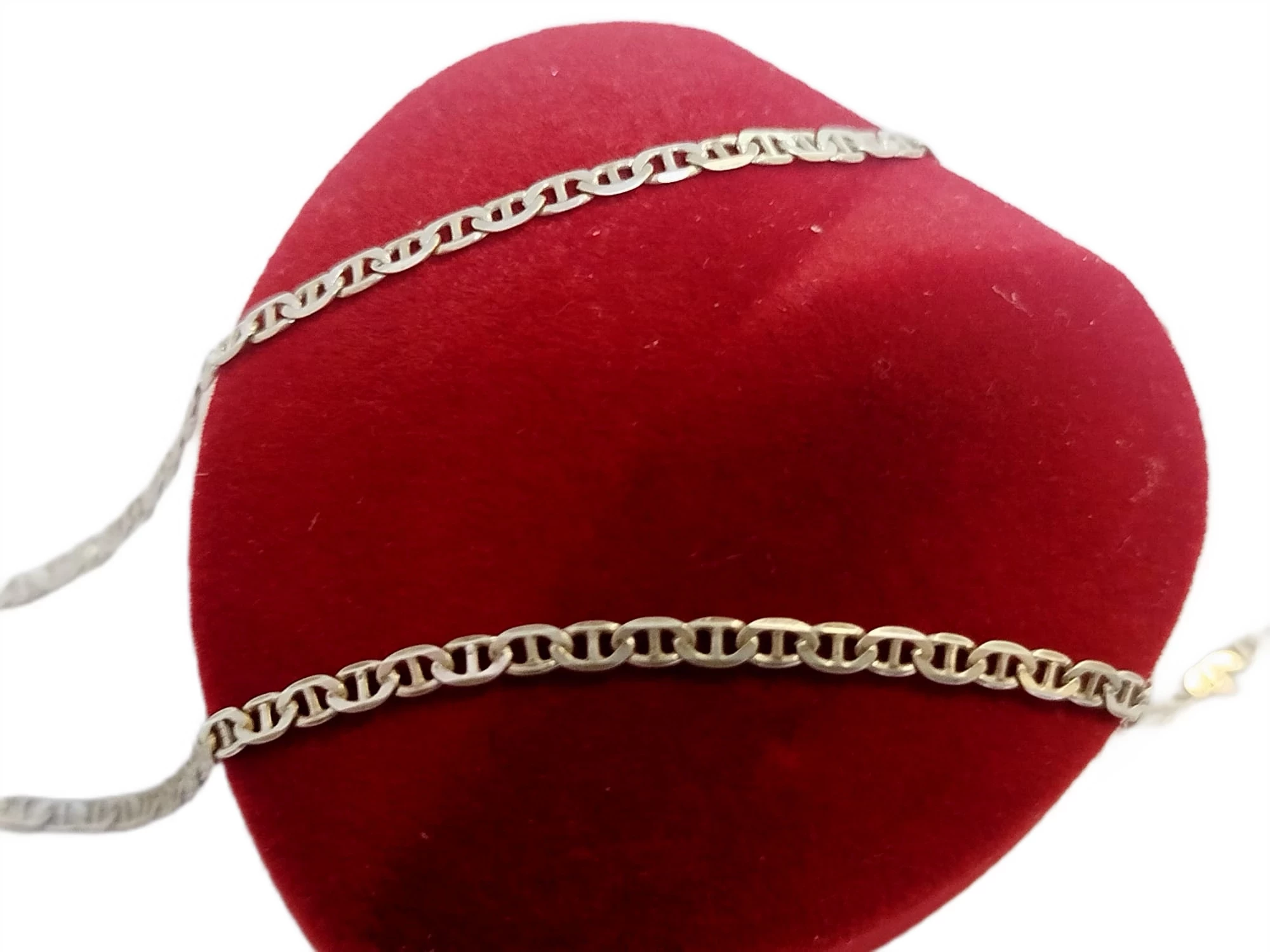 srebrny-lancuszek-z-medalikiem-z-matka-boska-proba-925-waga-604g-dlugosc-calkowita-52