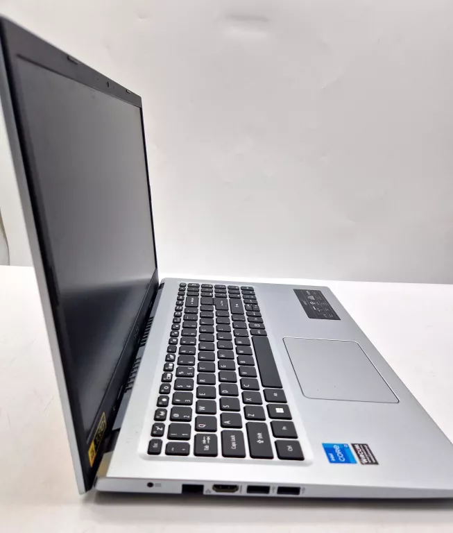 laptop-acer-aspire-3-i3-4gb256gb-ssd-win11home-intel-uhd-przekatna-ekranu-1560
