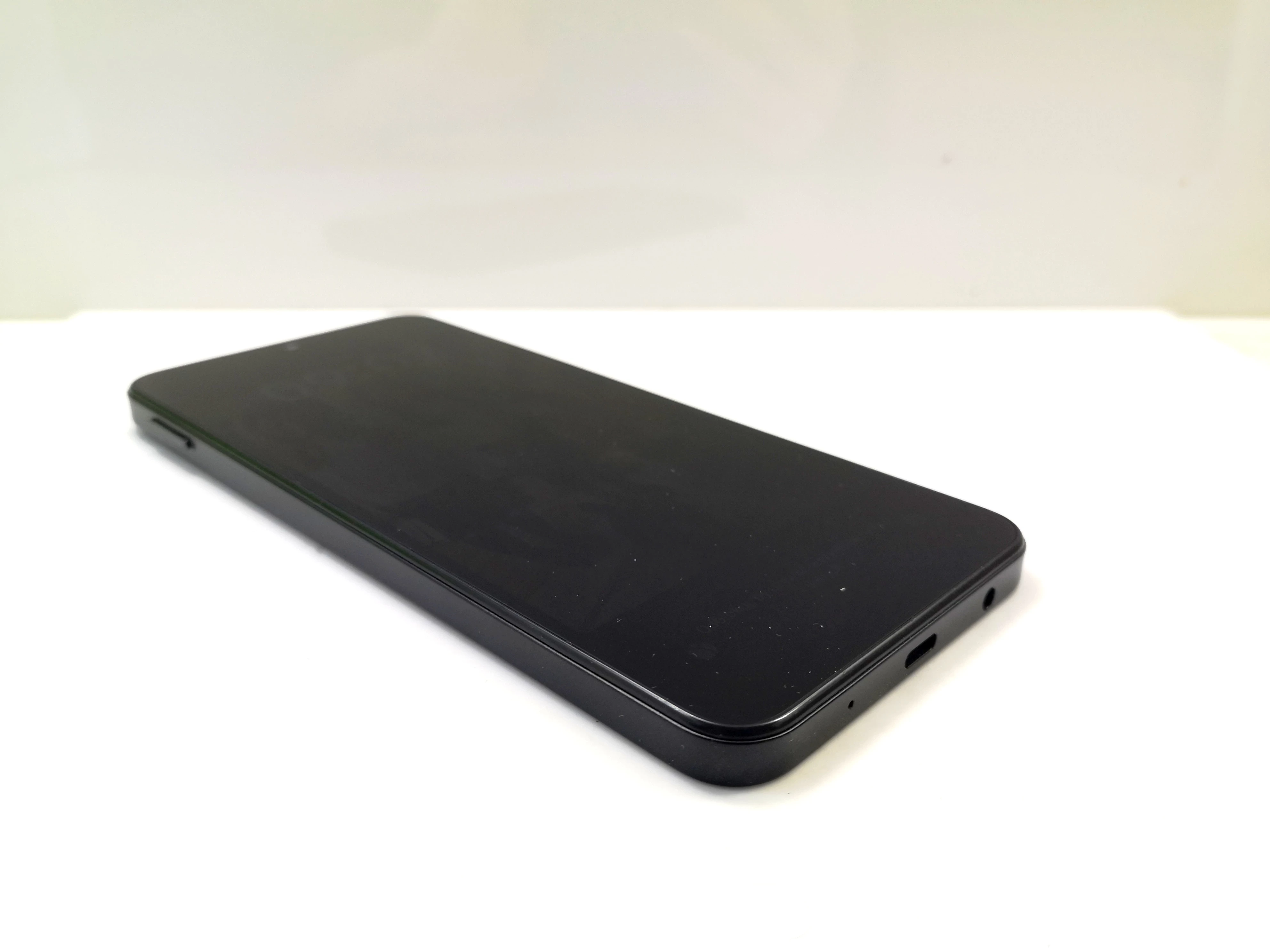 telefon-xiaomi-redmi-a5-kod-producenta-6932554425432