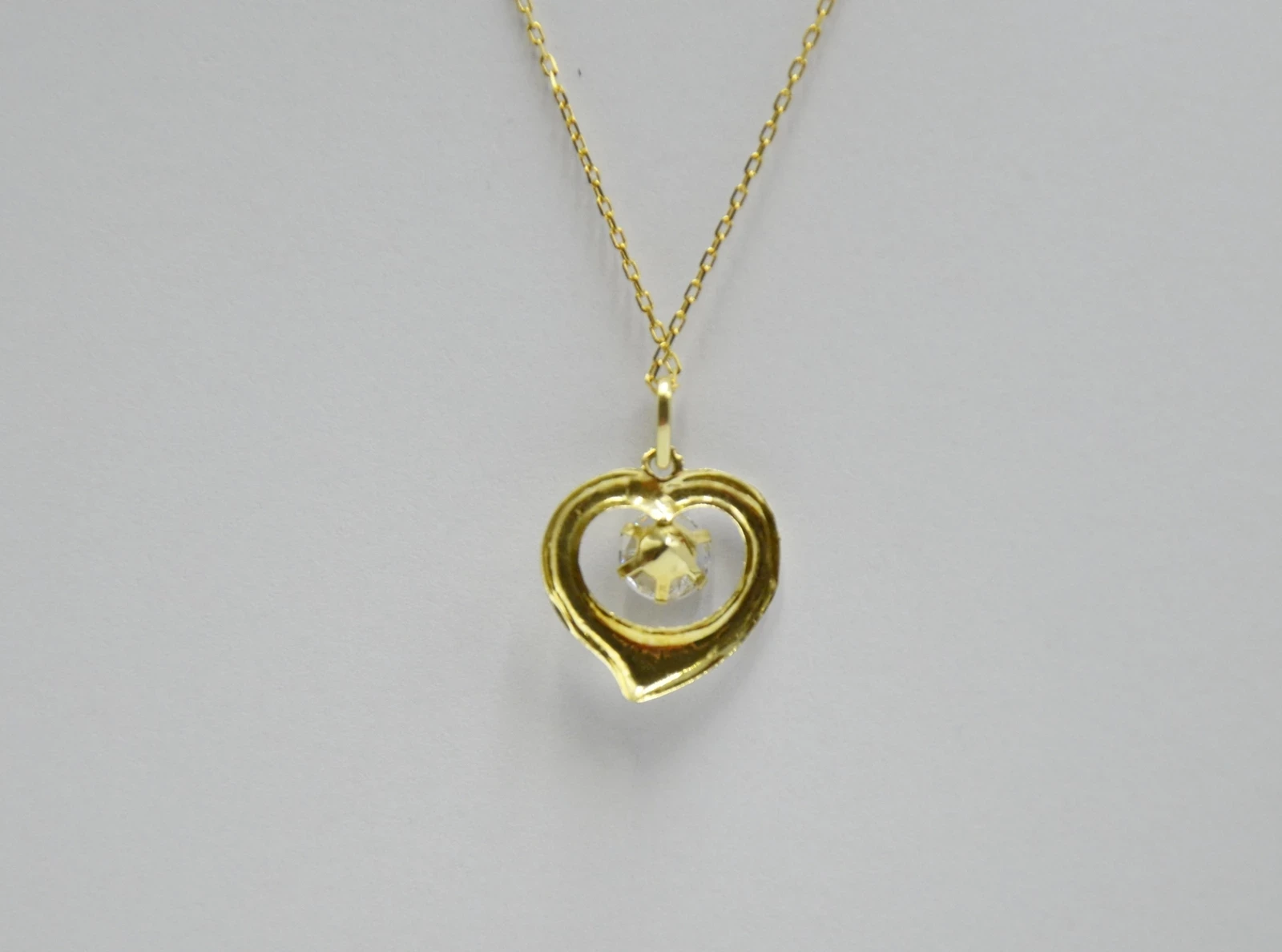 zlota-zawieszka-serduszko-585-w072g-ean-gtin-5900025479223