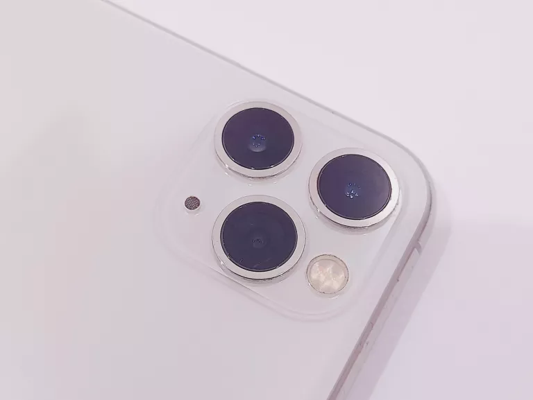 apple-iphone-11-pro-max-64gb-pojemnosc-akumulatora-3500