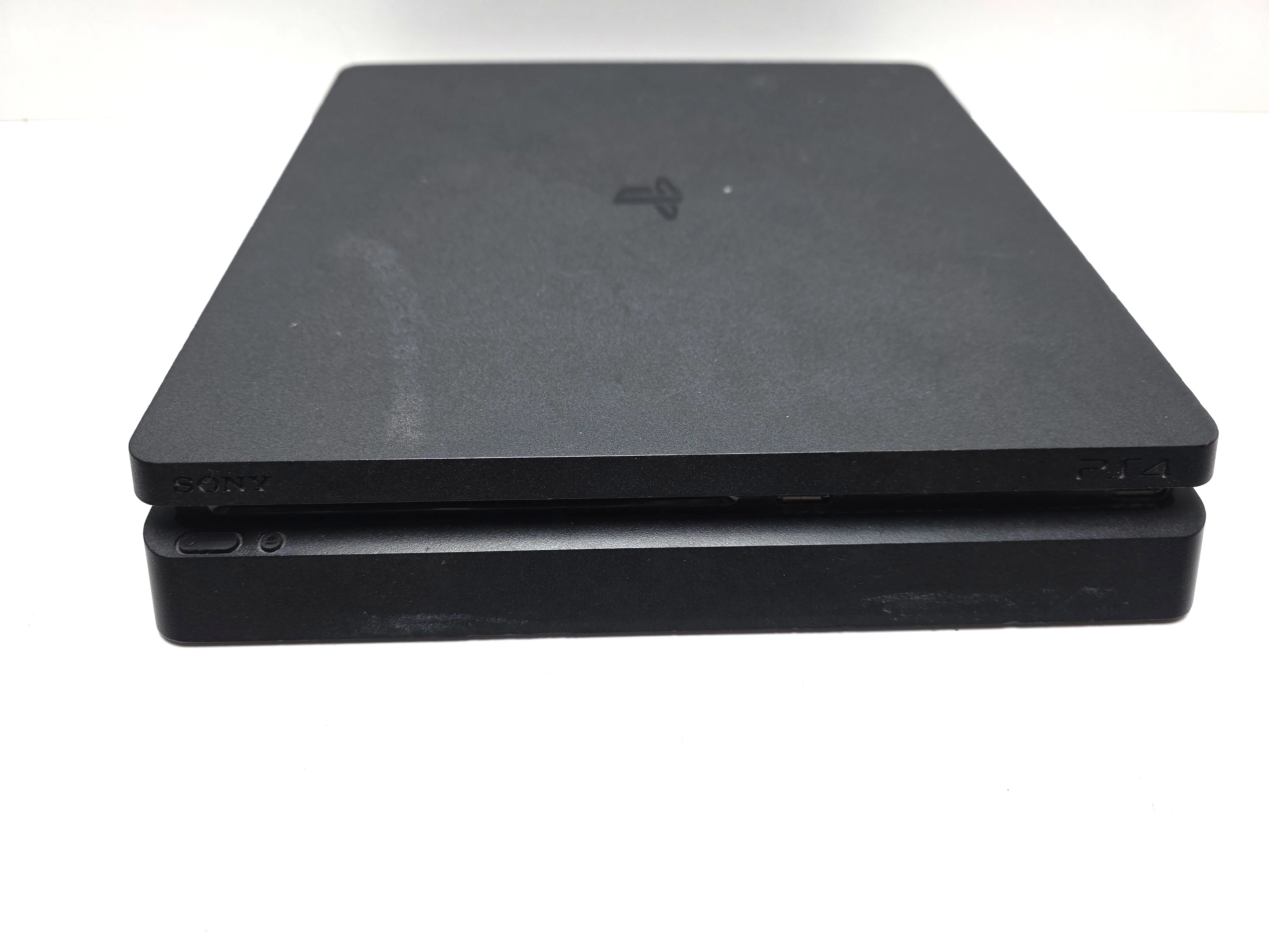 konsola-ps4-slim-1tb-pad-kod-producenta-cuh-2116b