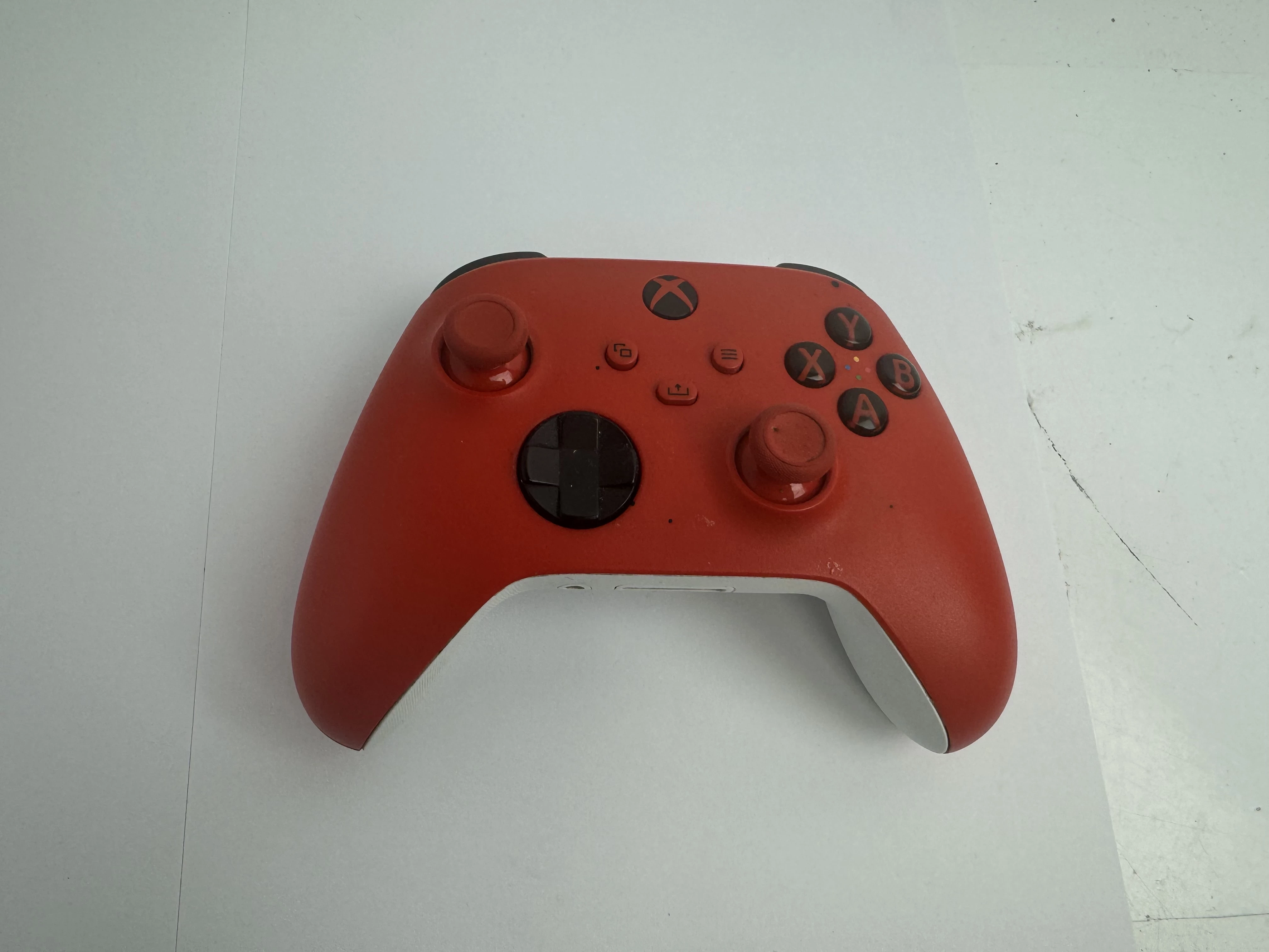 pad-czerwony-xbox-chojnowska-251c-legnica