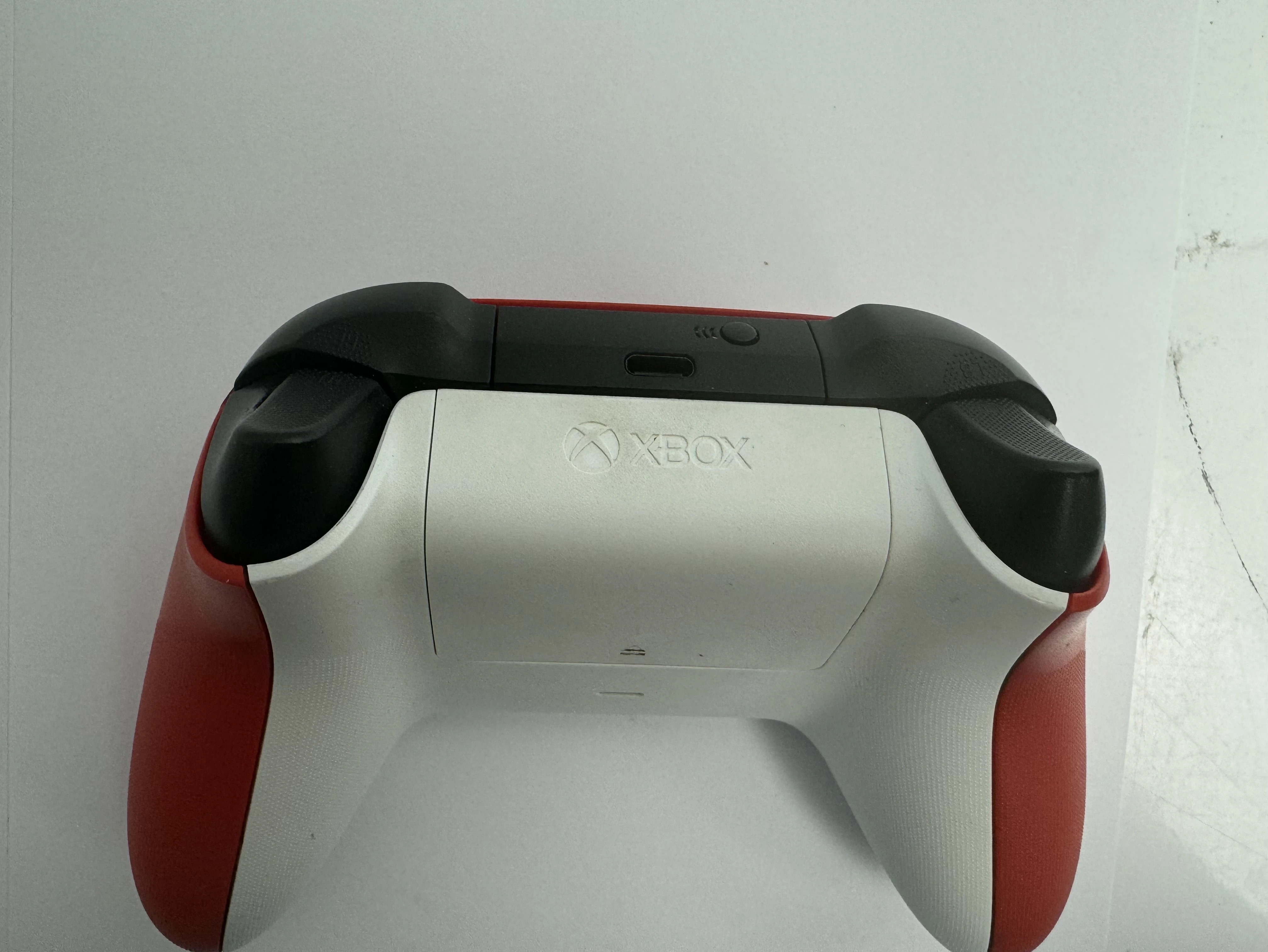 pad-czerwony-xbox-kod-producenta-qau-00012