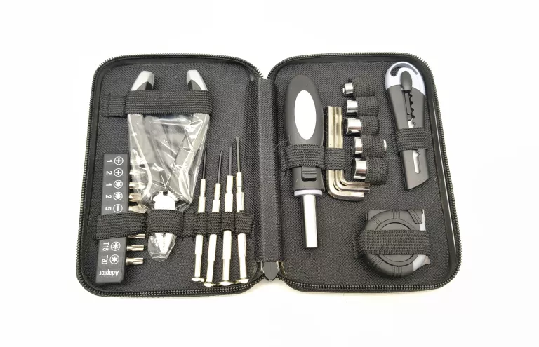 zestaw-narzedzi-w-metalowym-piorniku-27-sztuk-kollataja-33-wroclaw