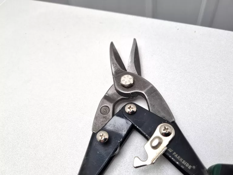 nozyce-do-ciecia-blachy-parkside-x2-maksymalna-grubosc-ciecia-25