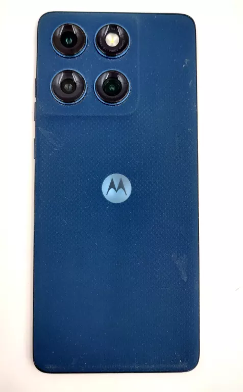 telefon-motorola-edge-60-12gb512gb-etui-przekatna-ekranu-667