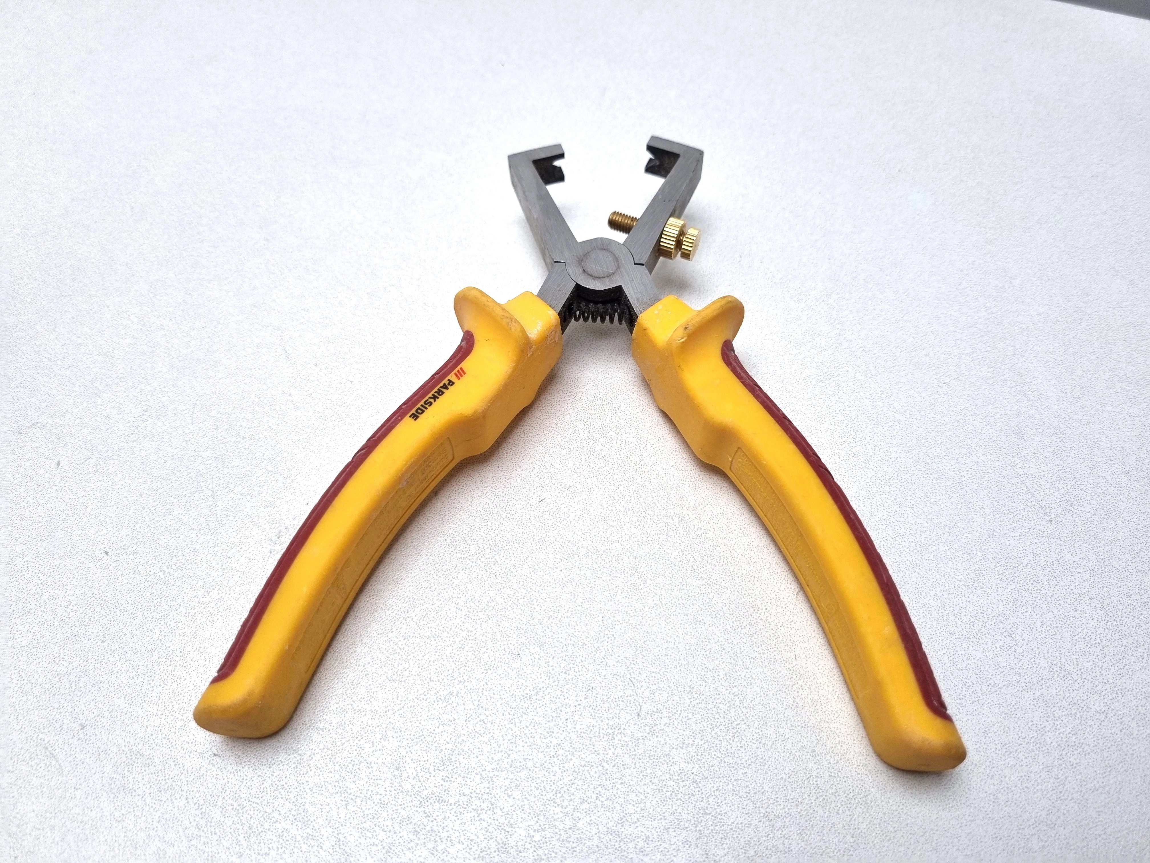 szczypce-do-sciagania-izolacji-parkside-legnicka-11-chojnow