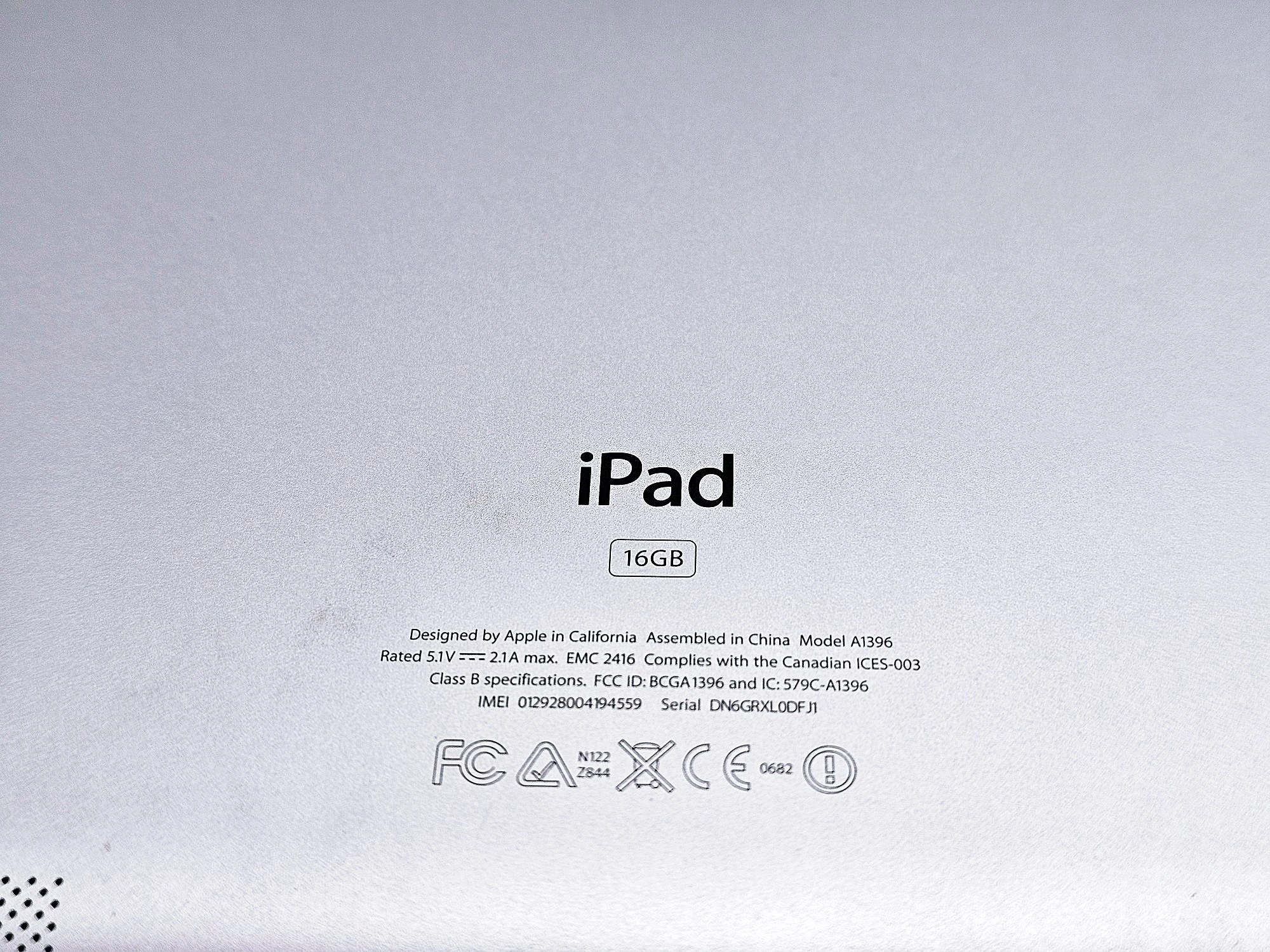 tablet-apple-ipad-2-mc773pla-przekatna-ekranu-970