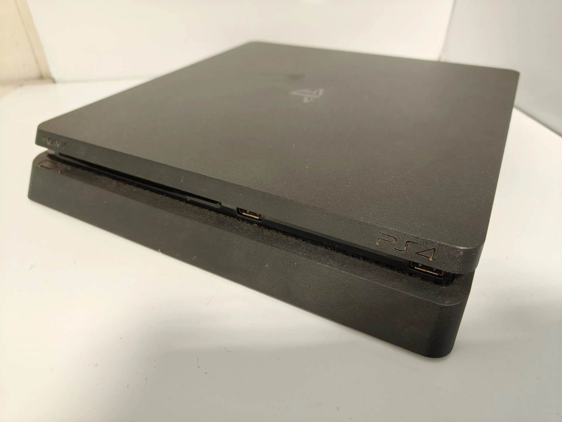 konsola-sony-ps4-slim-500gb-cuh-2216a-pad-zamiennik-4-gry-stan-11323-2