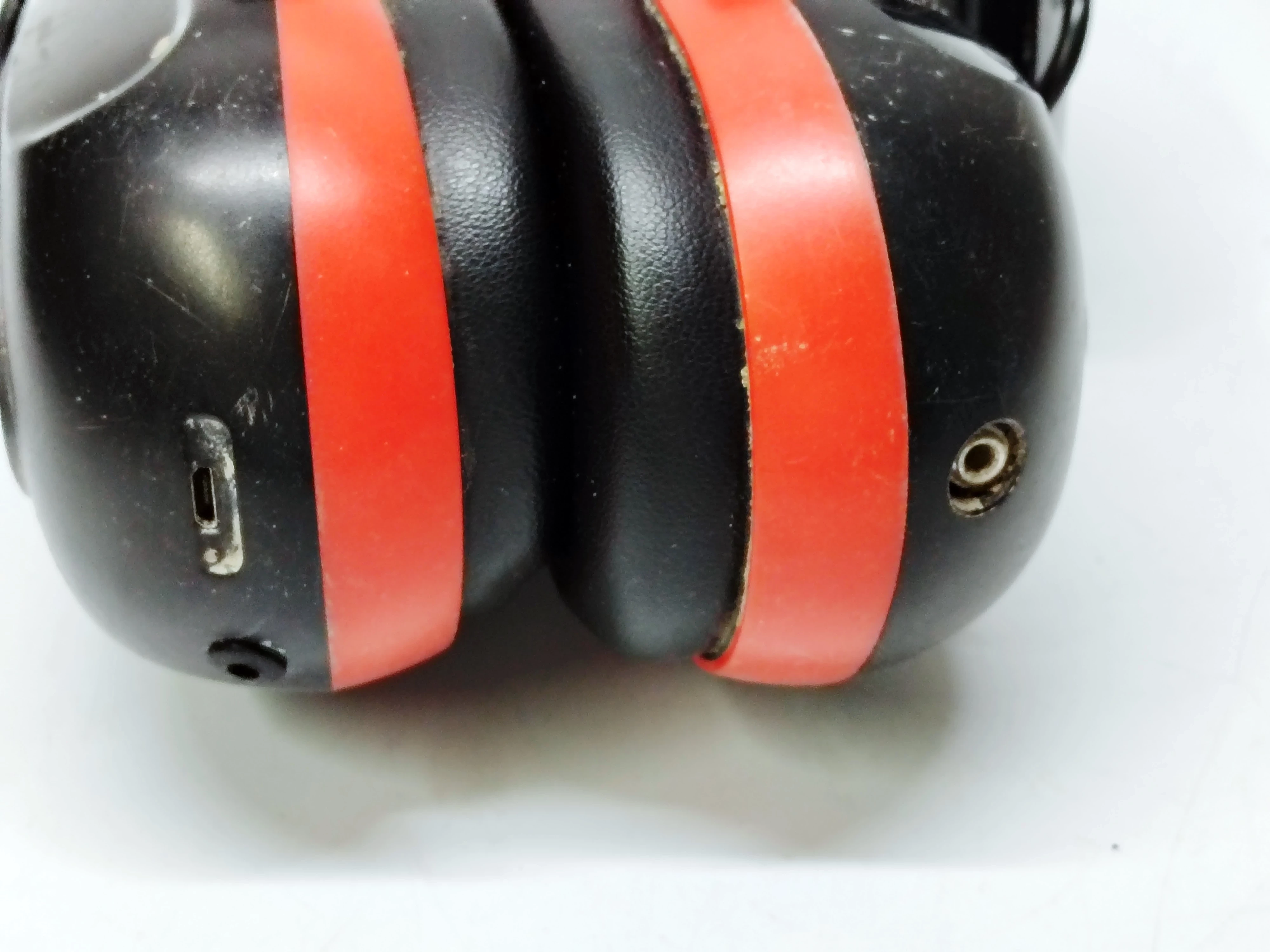 elektroniczne-nauszniki-przeciwhalasowe-yato-yt-74626-stan-11323-2