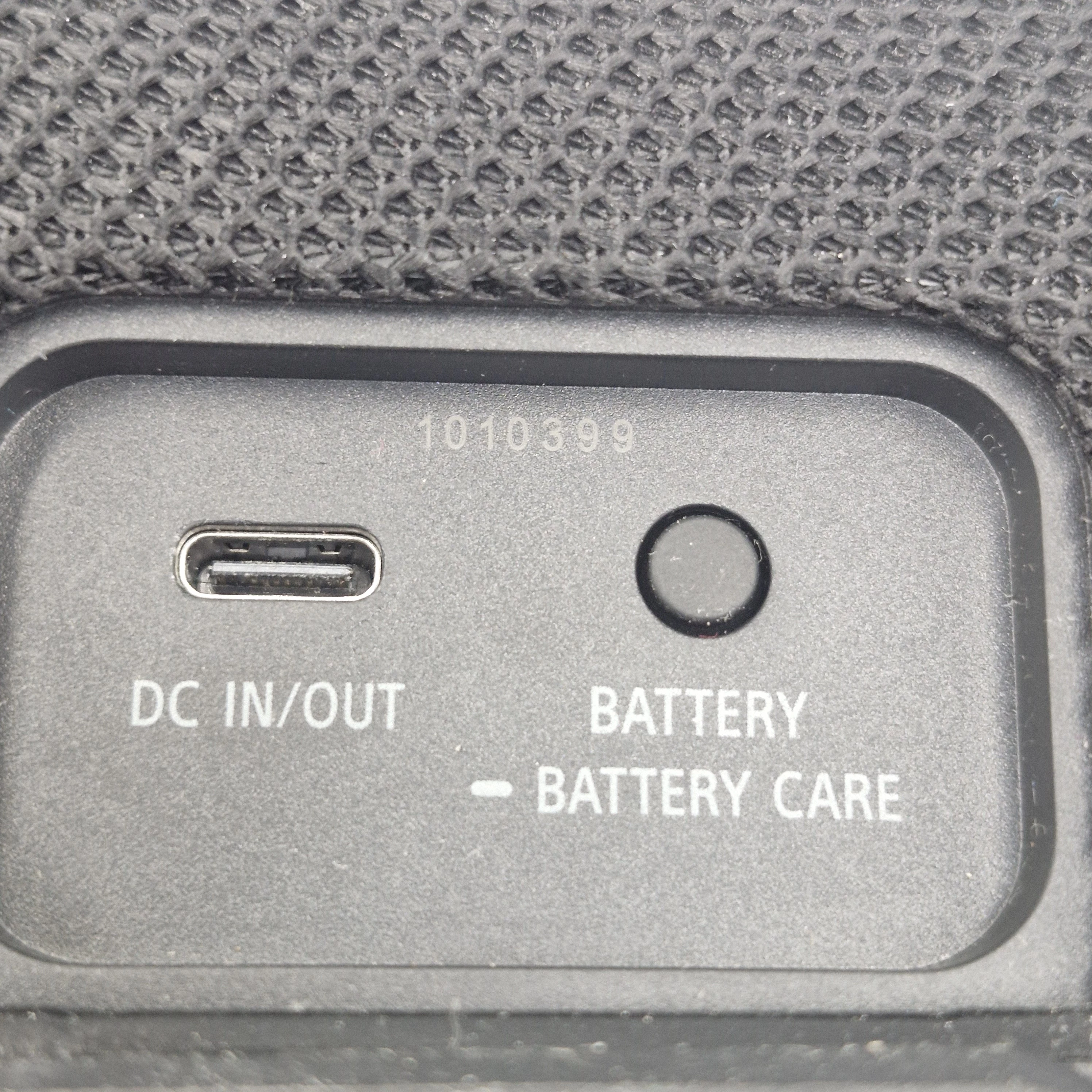 glosnik-bluetooth-sony-ult-field-3-sprawny-funkcje-221089-2