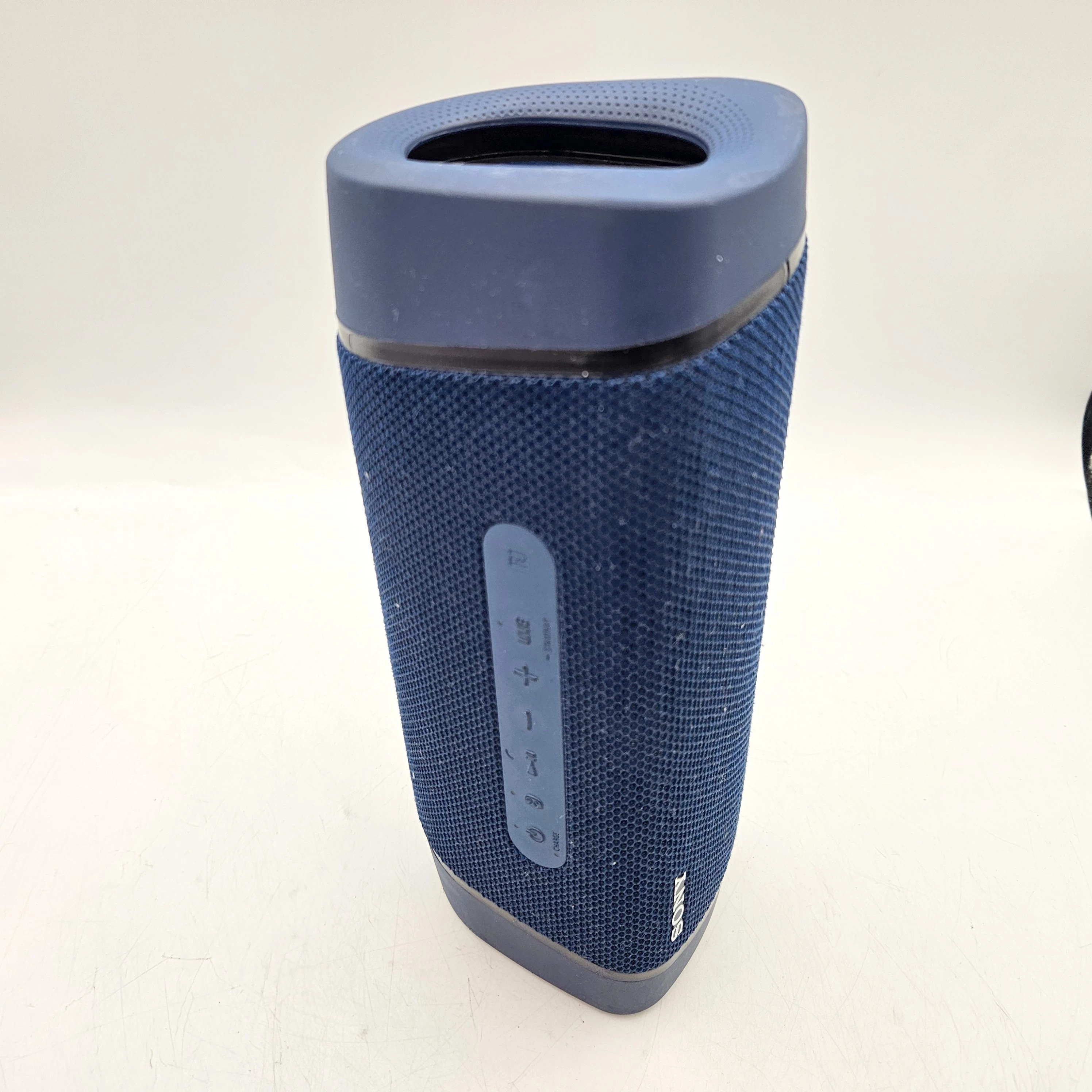 glosnik-sony-srs-xb33-niebieski-funkcje-221089-2